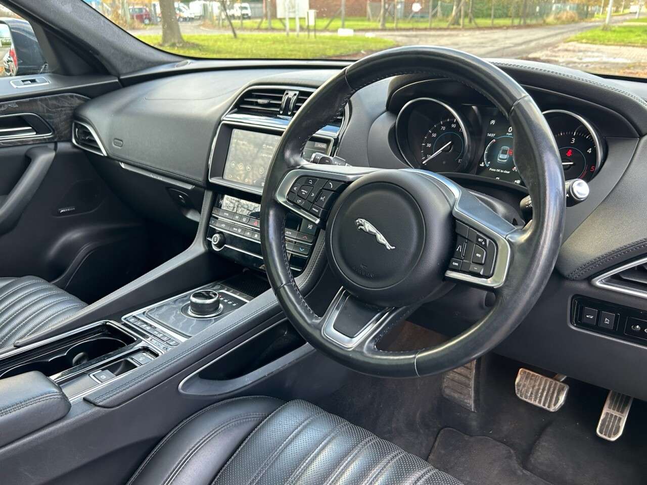 2019 JAGUAR F-PACE 2019 JAGUAR F-PACE