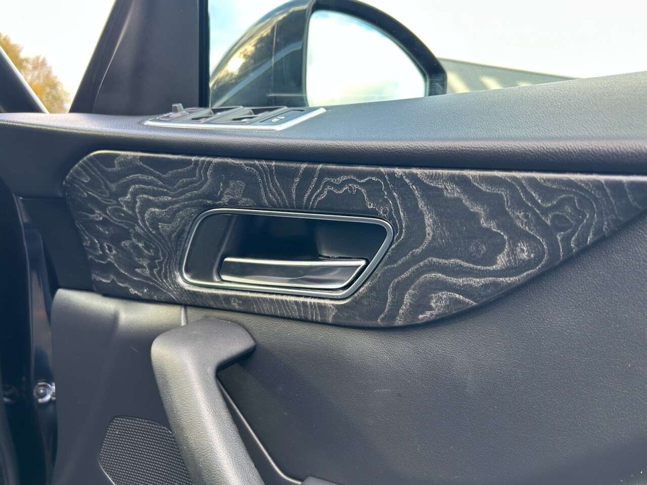 2019 JAGUAR F-PACE 2019 JAGUAR F-PACE