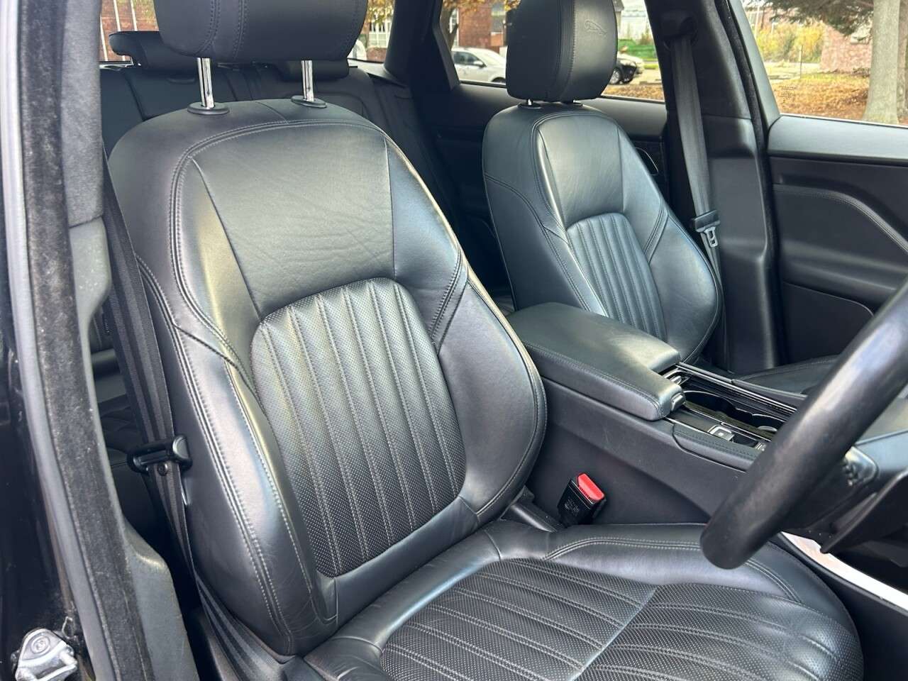 2019 JAGUAR F-PACE 2019 JAGUAR F-PACE