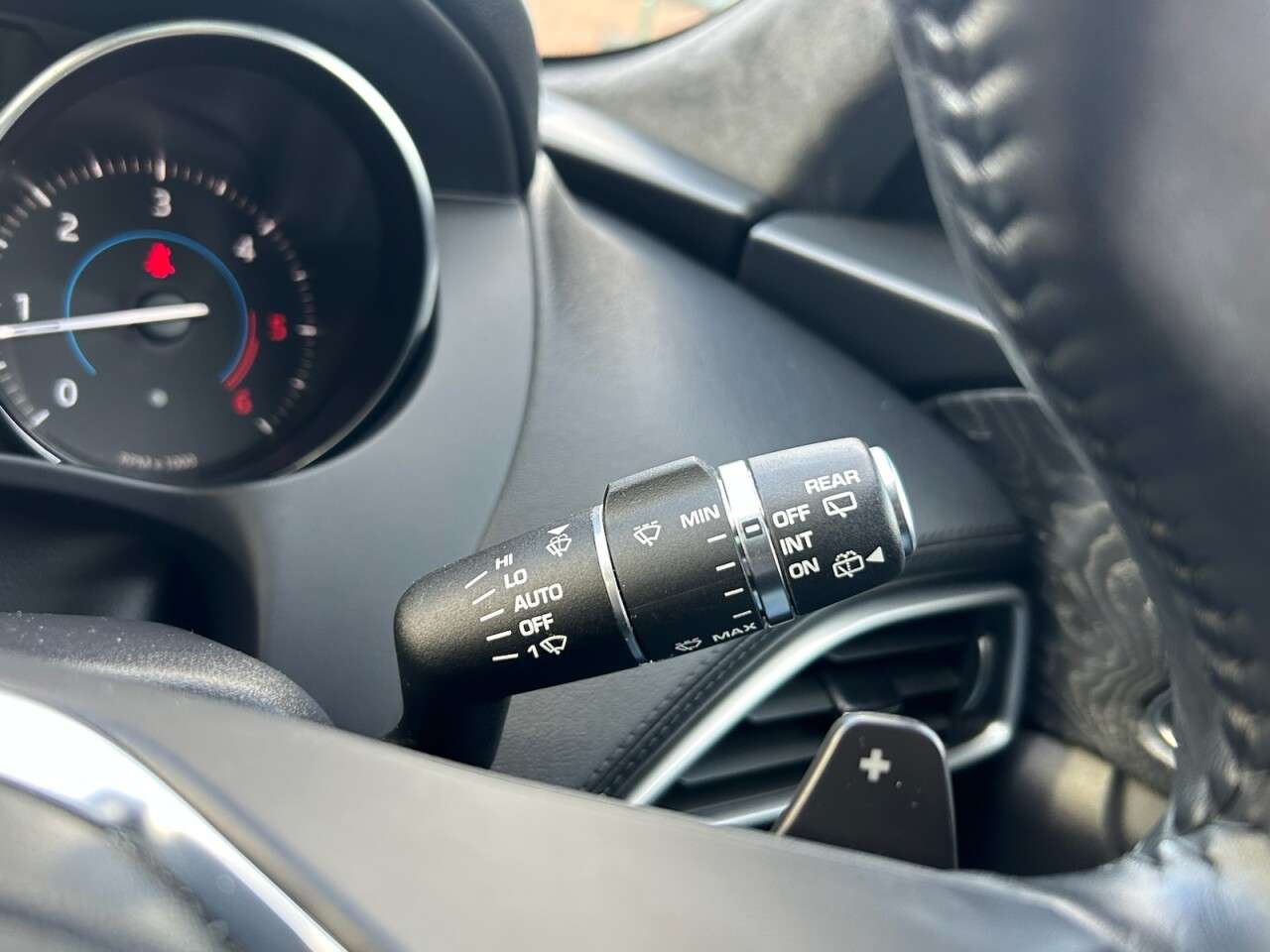 2019 JAGUAR F-PACE 2019 JAGUAR F-PACE