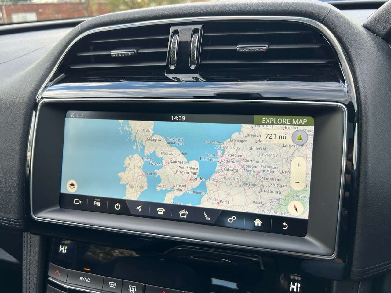 2019 JAGUAR F-PACE 2019 JAGUAR F-PACE