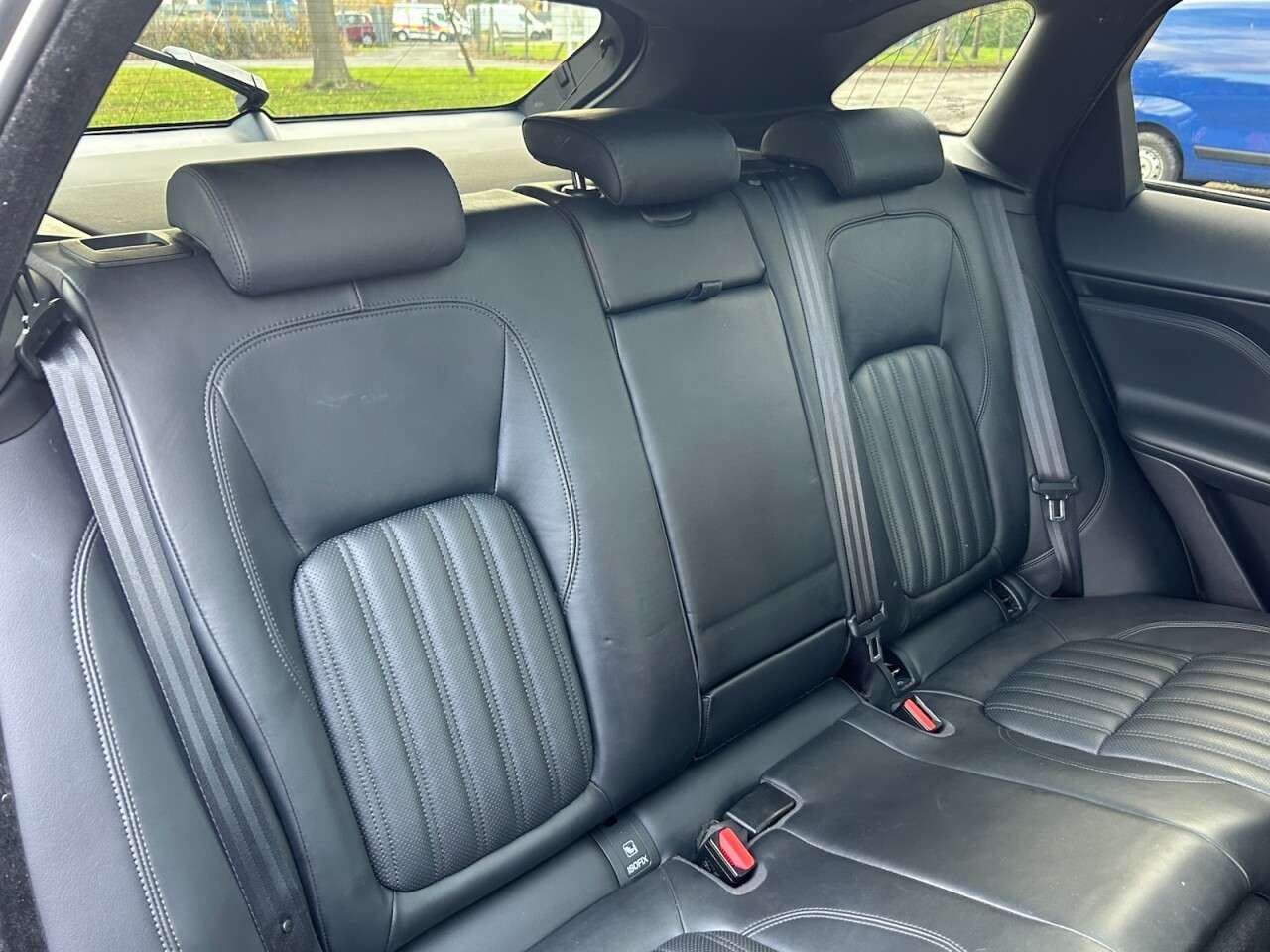 2019 JAGUAR F-PACE 2019 JAGUAR F-PACE