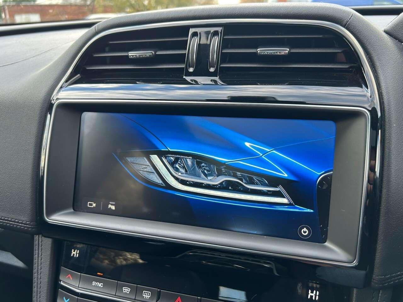 2019 JAGUAR F-PACE 2019 JAGUAR F-PACE