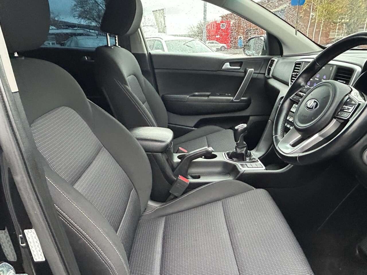 2021 KIA SPORTAGE 2021 KIA SPORTAGE