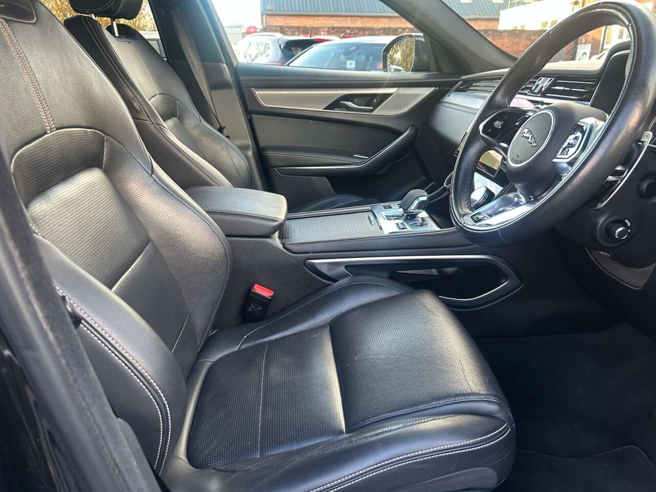 2022 JAGUAR F-PACE 2022 JAGUAR F-PACE