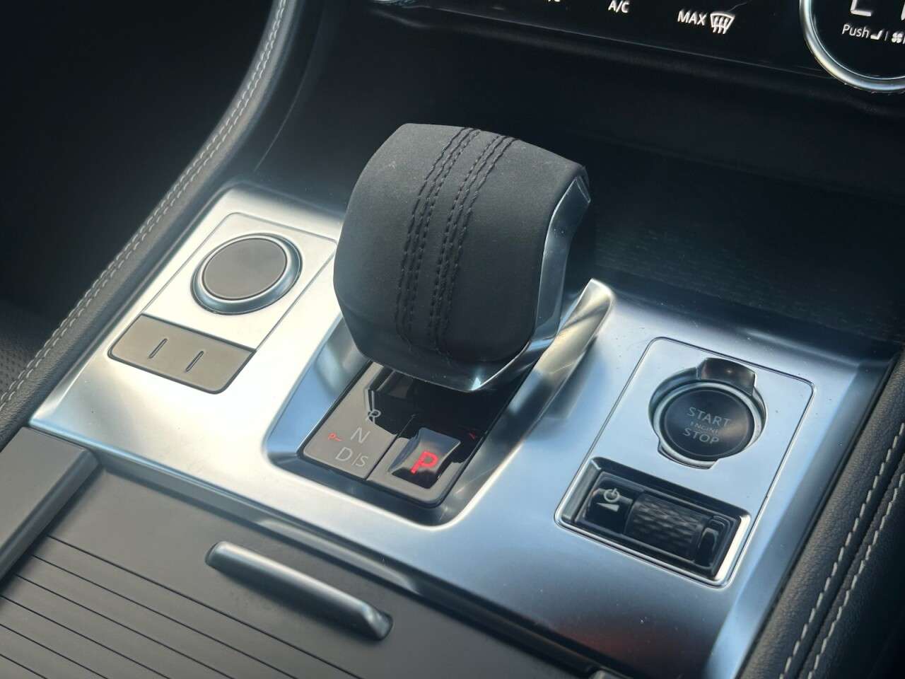 2022 JAGUAR F-PACE 2022 JAGUAR F-PACE