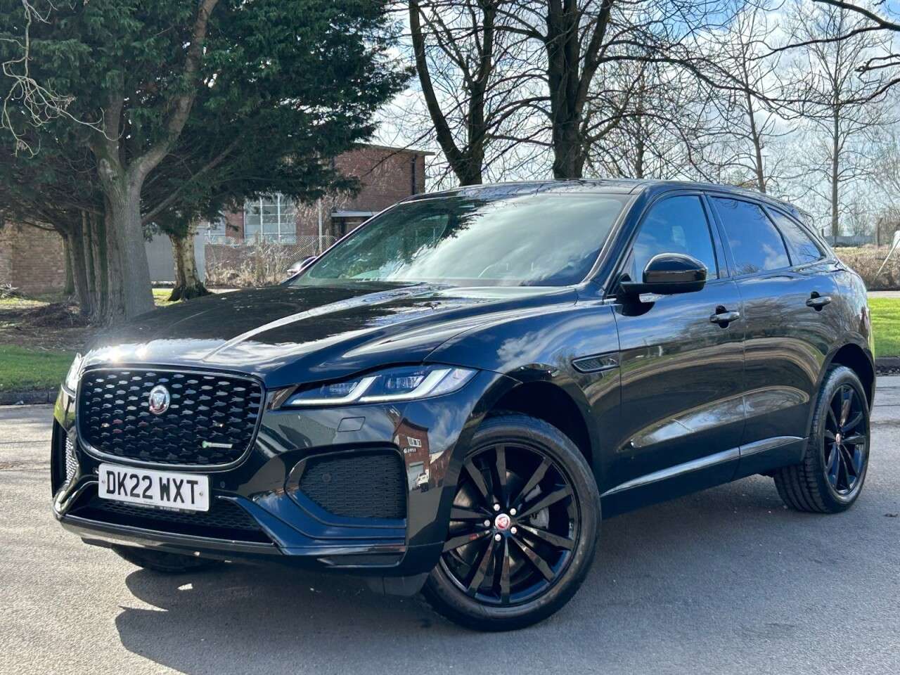 A 2022 JAGUAR F-PACE 2.0 D200 MHEV R-Dynamic SE SUV 5dr Diesel Auto AWD Euro 6 (s/s) (204 ps) A 2022 JAGUAR F-PACE 2.0 D200 MHEV R-Dynamic SE SUV 5dr Diesel Auto AWD Euro 6 (s/s) (204 ps)
