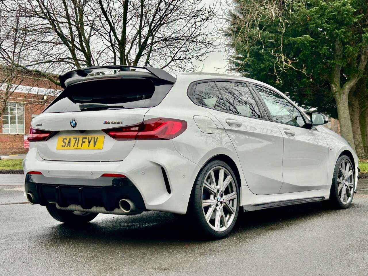 2021 BMW 1 SERIES 2021 BMW 1 SERIES