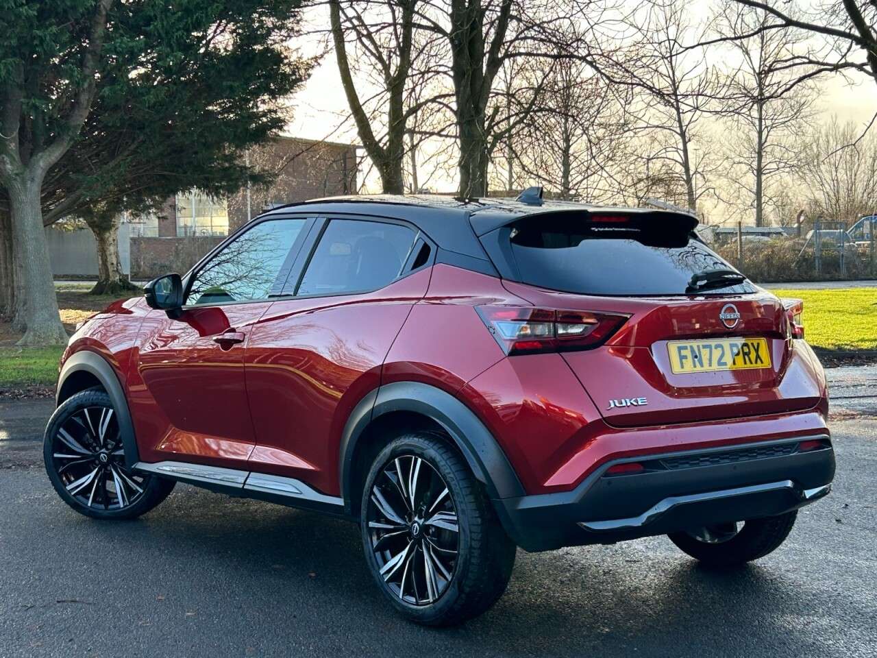 A 2022 NISSAN JUKE 1.0 DIG-T Tekna+ SUV 5dr Petrol DCT Auto Euro 6 (s/s) (114 ps) A 2022 NISSAN JUKE 1.0 DIG-T Tekna+ SUV 5dr Petrol DCT Auto Euro 6 (s/s) (114 ps)