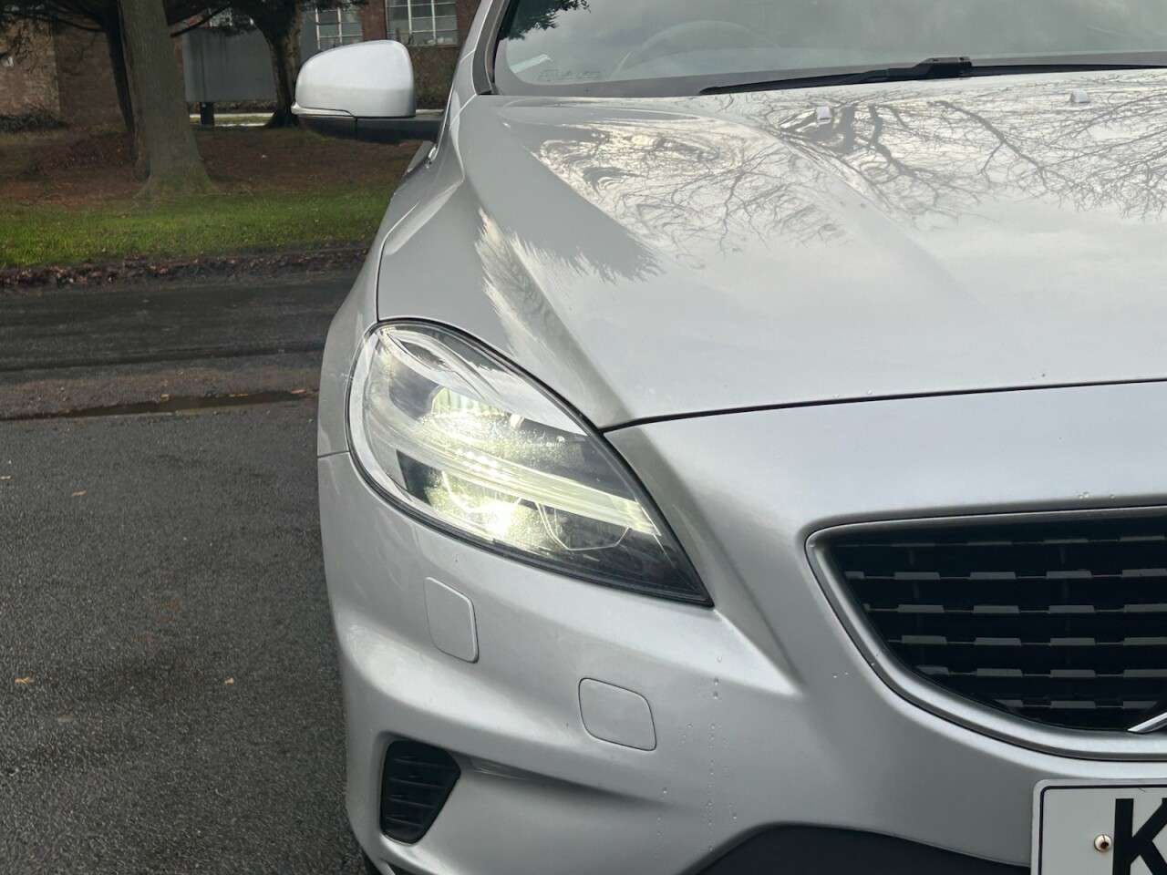 2018 VOLVO V40 2018 VOLVO V40