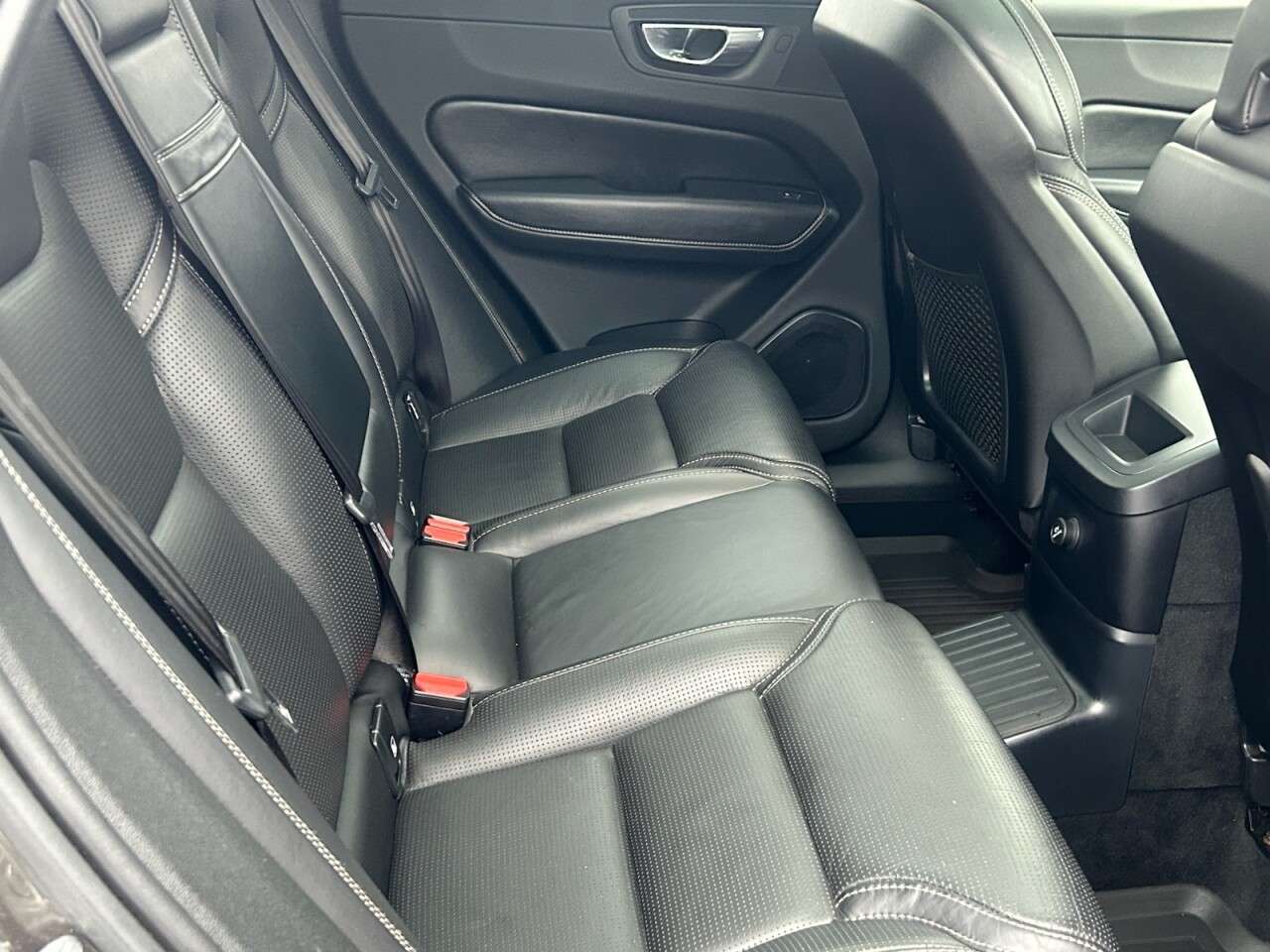 2018 VOLVO XC60 2018 VOLVO XC60