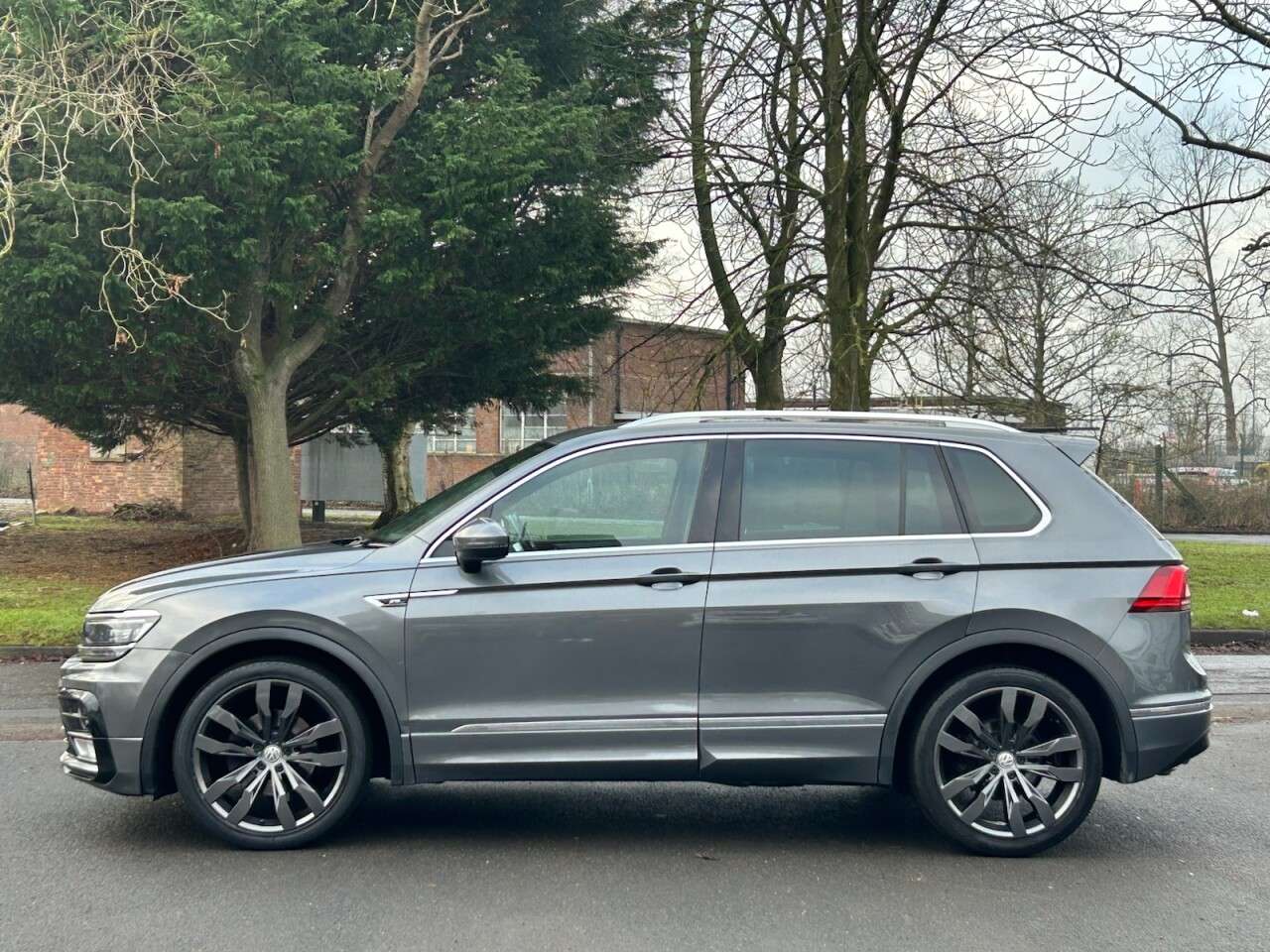 2016 VOLKSWAGEN TIGUAN 2016 VOLKSWAGEN TIGUAN