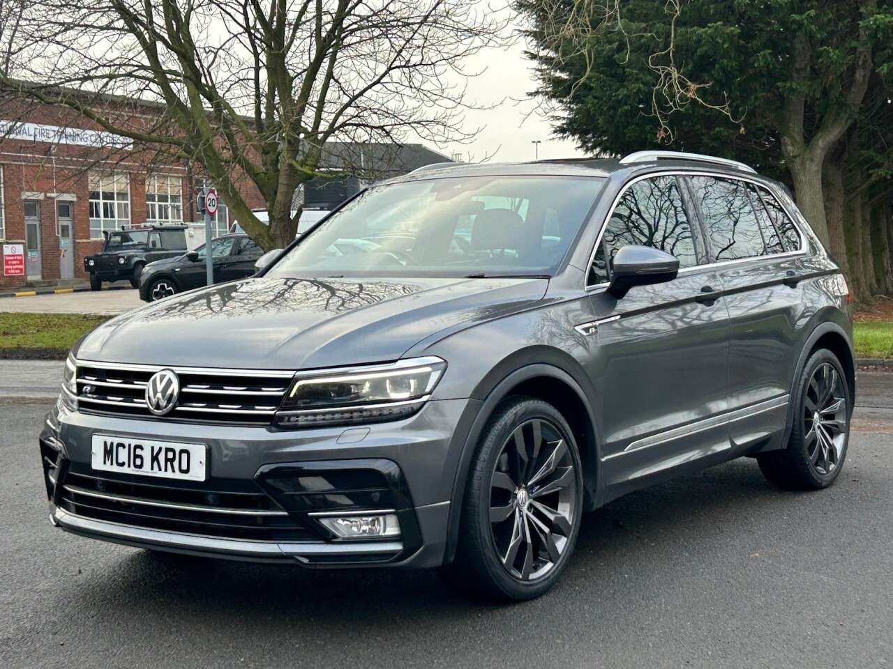 2016 VOLKSWAGEN TIGUAN 2016 VOLKSWAGEN TIGUAN