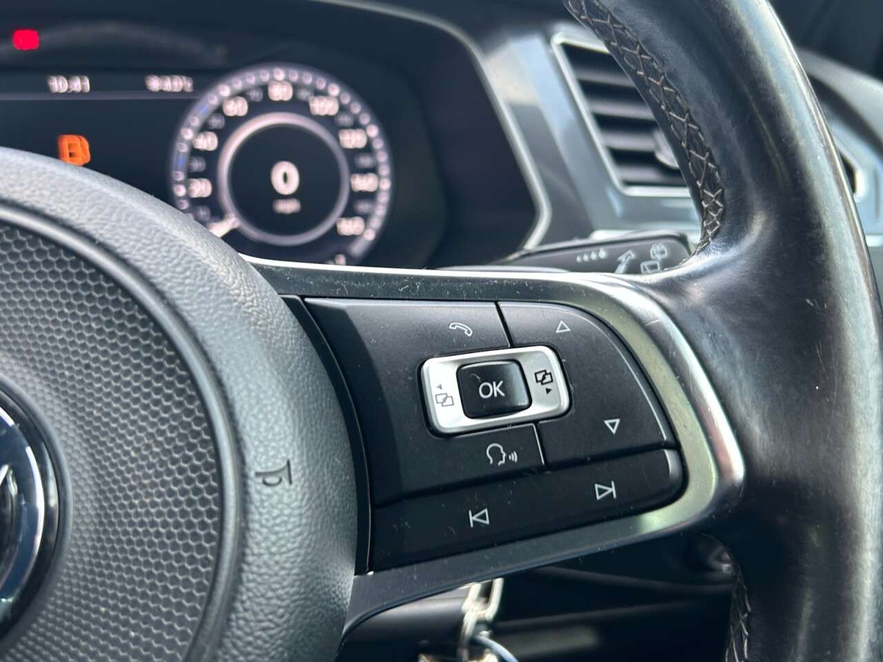 2016 VOLKSWAGEN TIGUAN 2016 VOLKSWAGEN TIGUAN