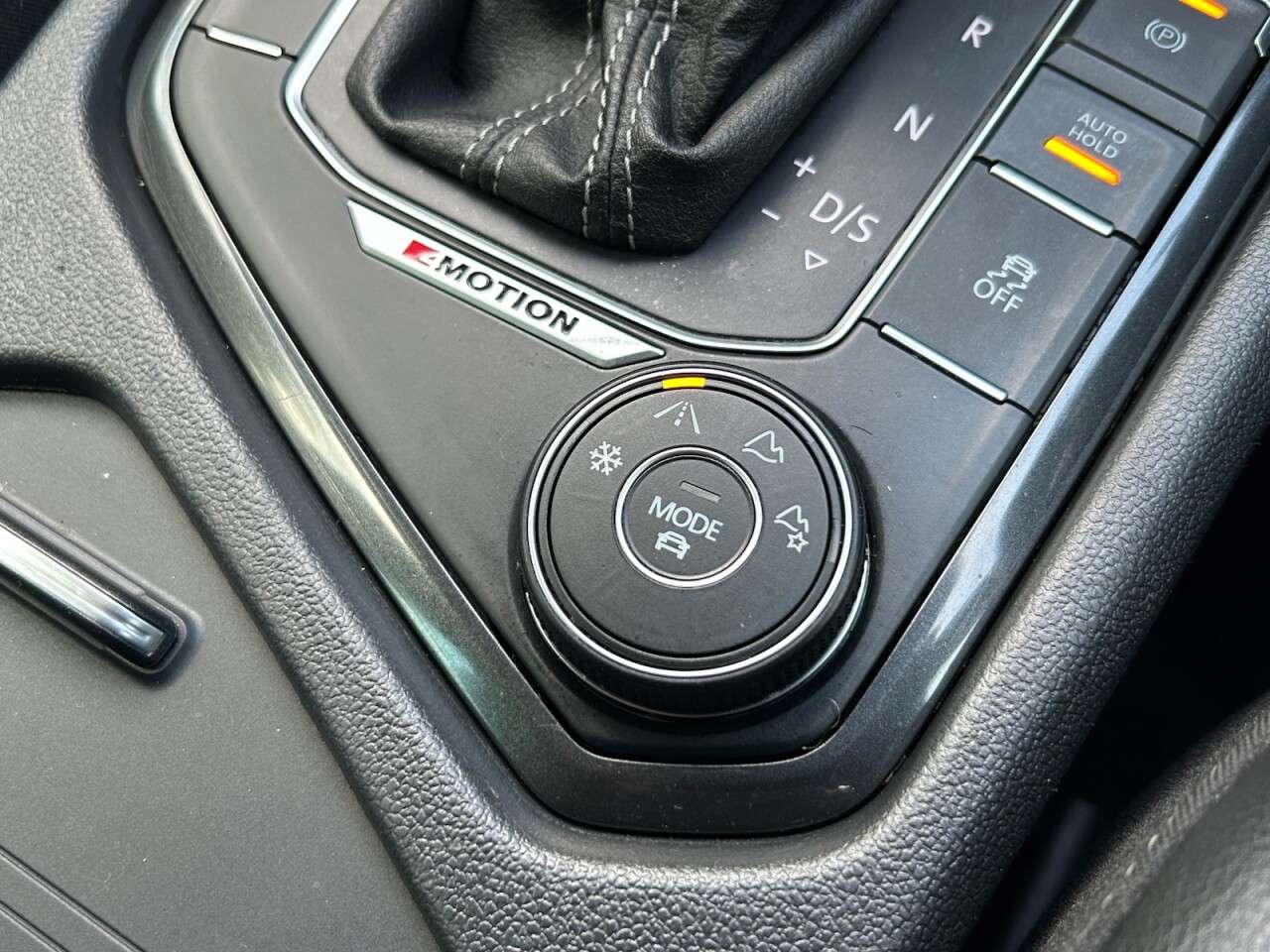 2016 VOLKSWAGEN TIGUAN 2016 VOLKSWAGEN TIGUAN