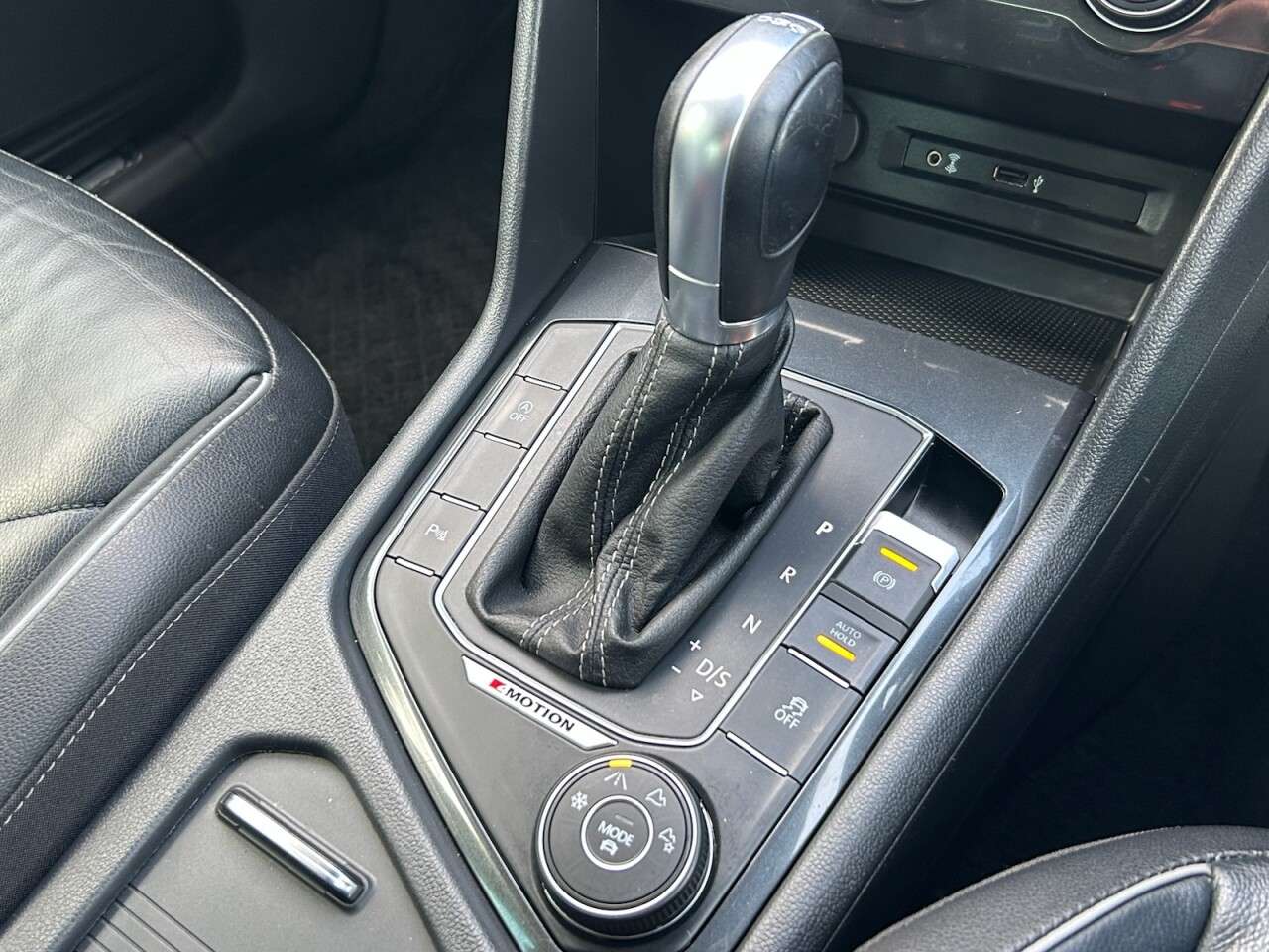 2016 VOLKSWAGEN TIGUAN 2016 VOLKSWAGEN TIGUAN