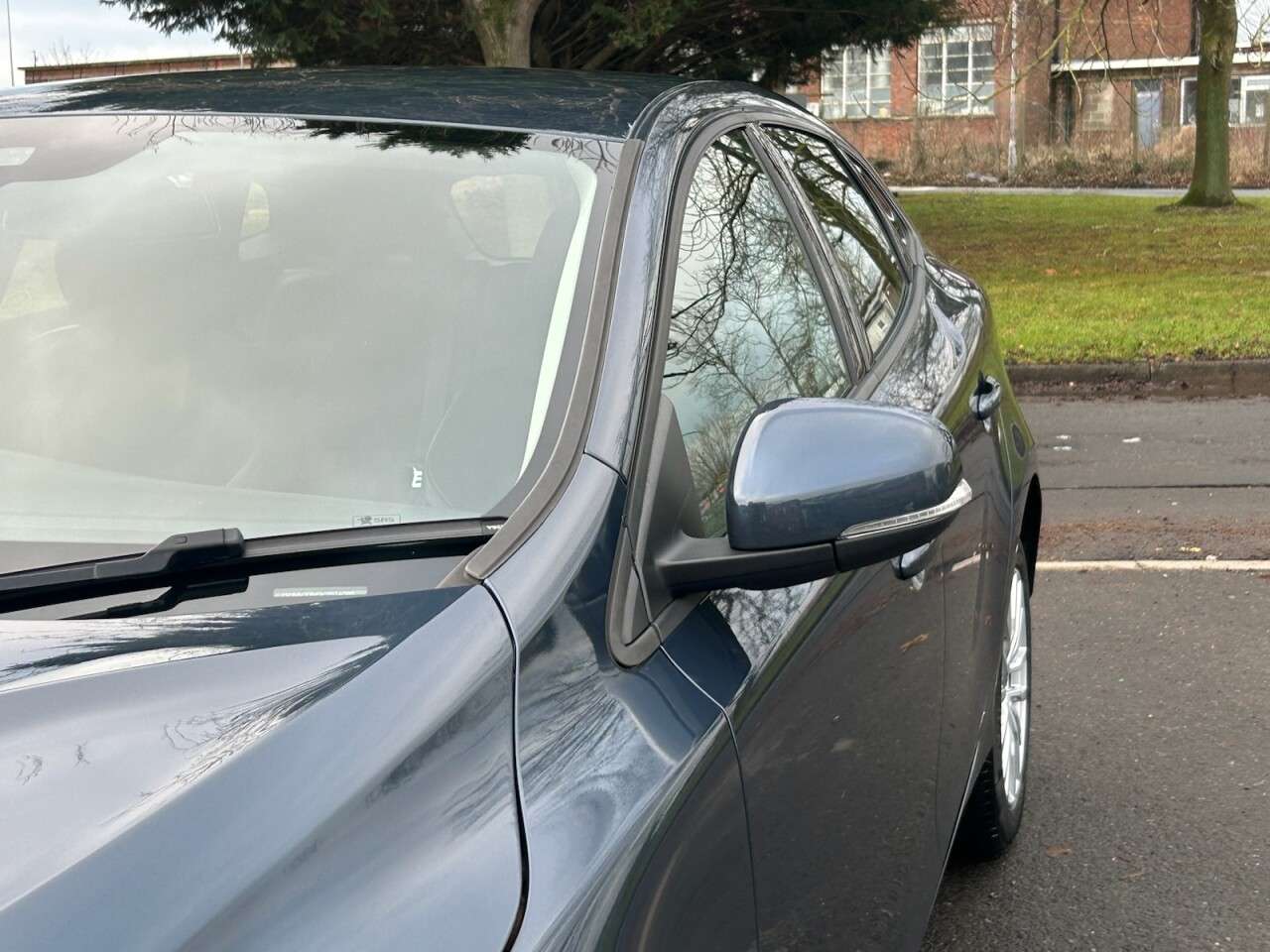 2018 VOLVO V40 2018 VOLVO V40