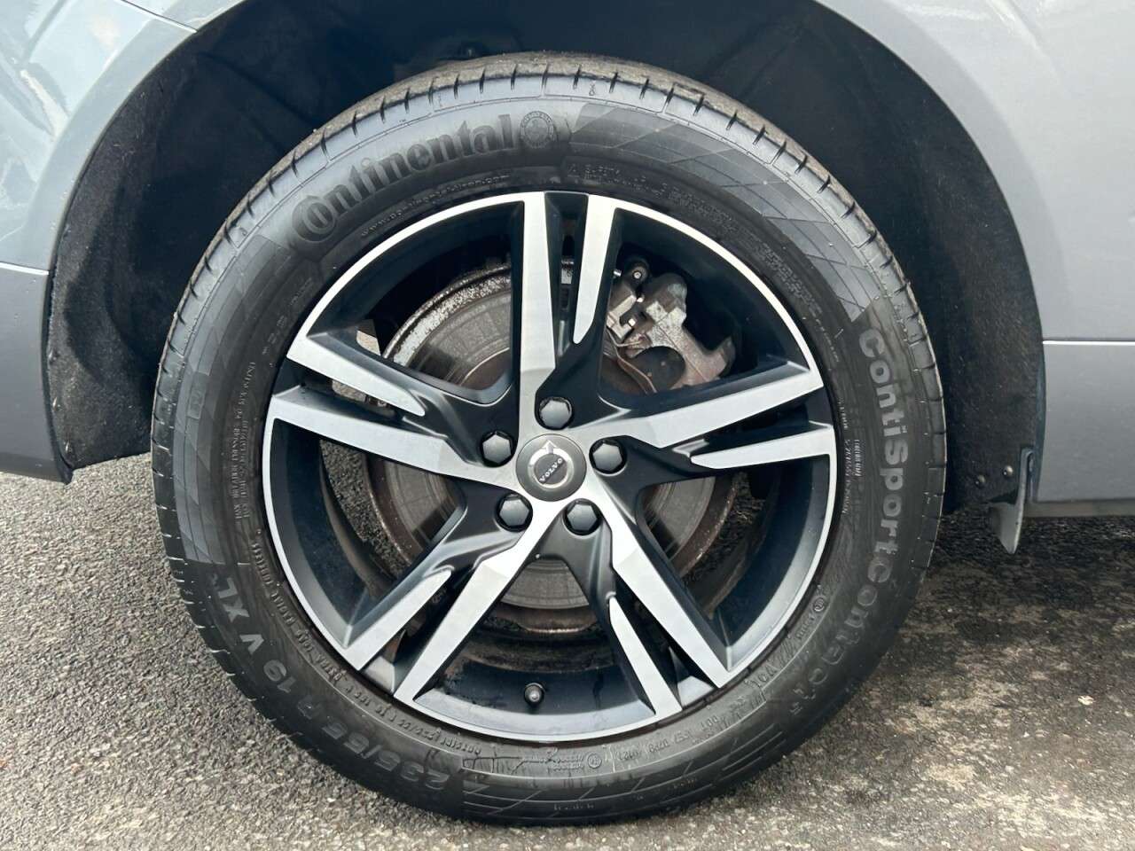 2021 VOLVO XC60 2021 VOLVO XC60