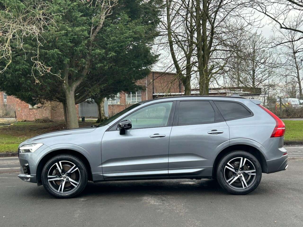 2021 VOLVO XC60 2021 VOLVO XC60