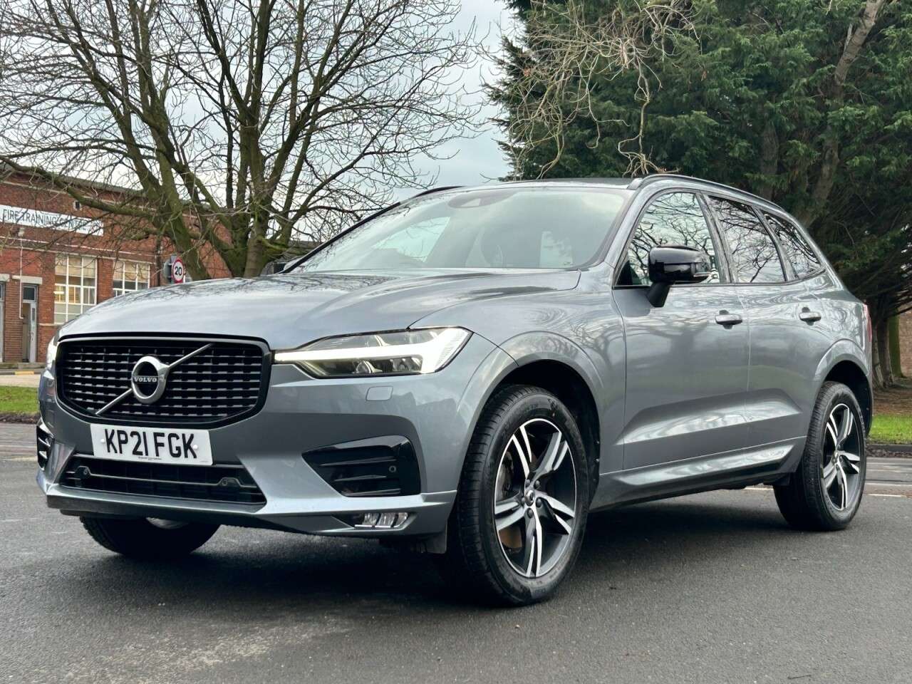 2021 VOLVO XC60 2021 VOLVO XC60