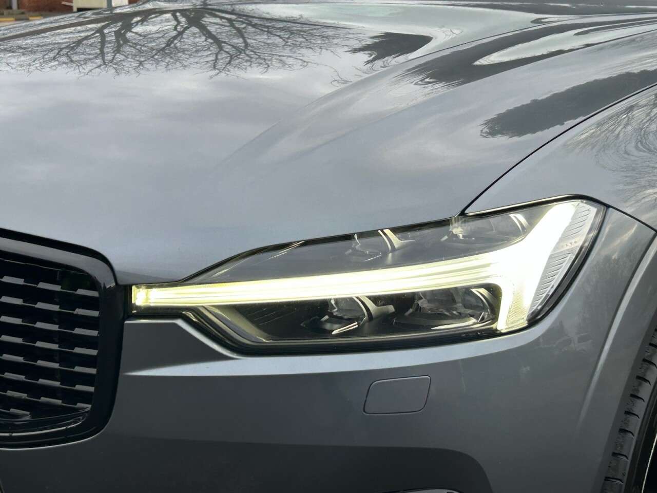 2021 VOLVO XC60 2021 VOLVO XC60