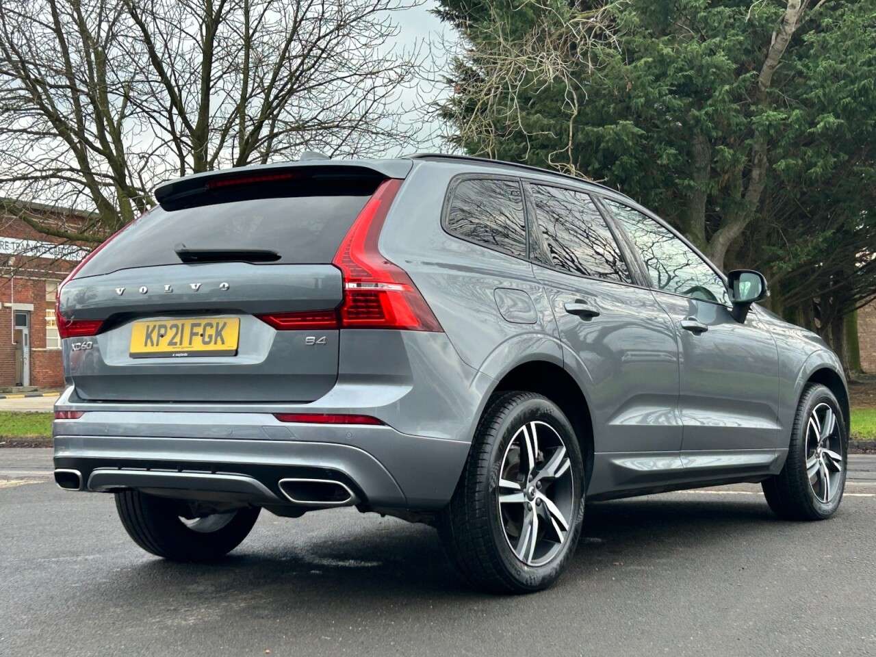2021 VOLVO XC60 2021 VOLVO XC60