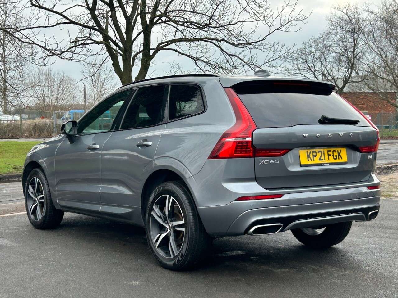 2021 VOLVO XC60 2021 VOLVO XC60