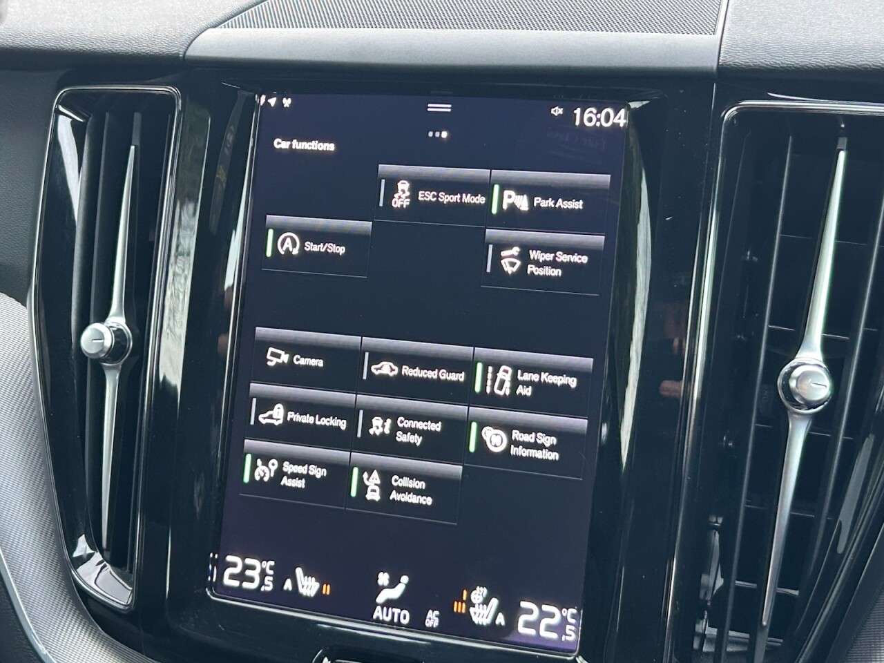 2021 VOLVO XC60 2021 VOLVO XC60