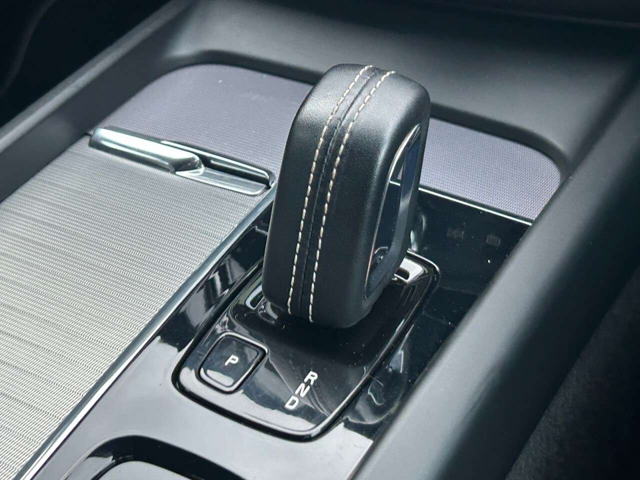 2021 VOLVO XC60 2021 VOLVO XC60