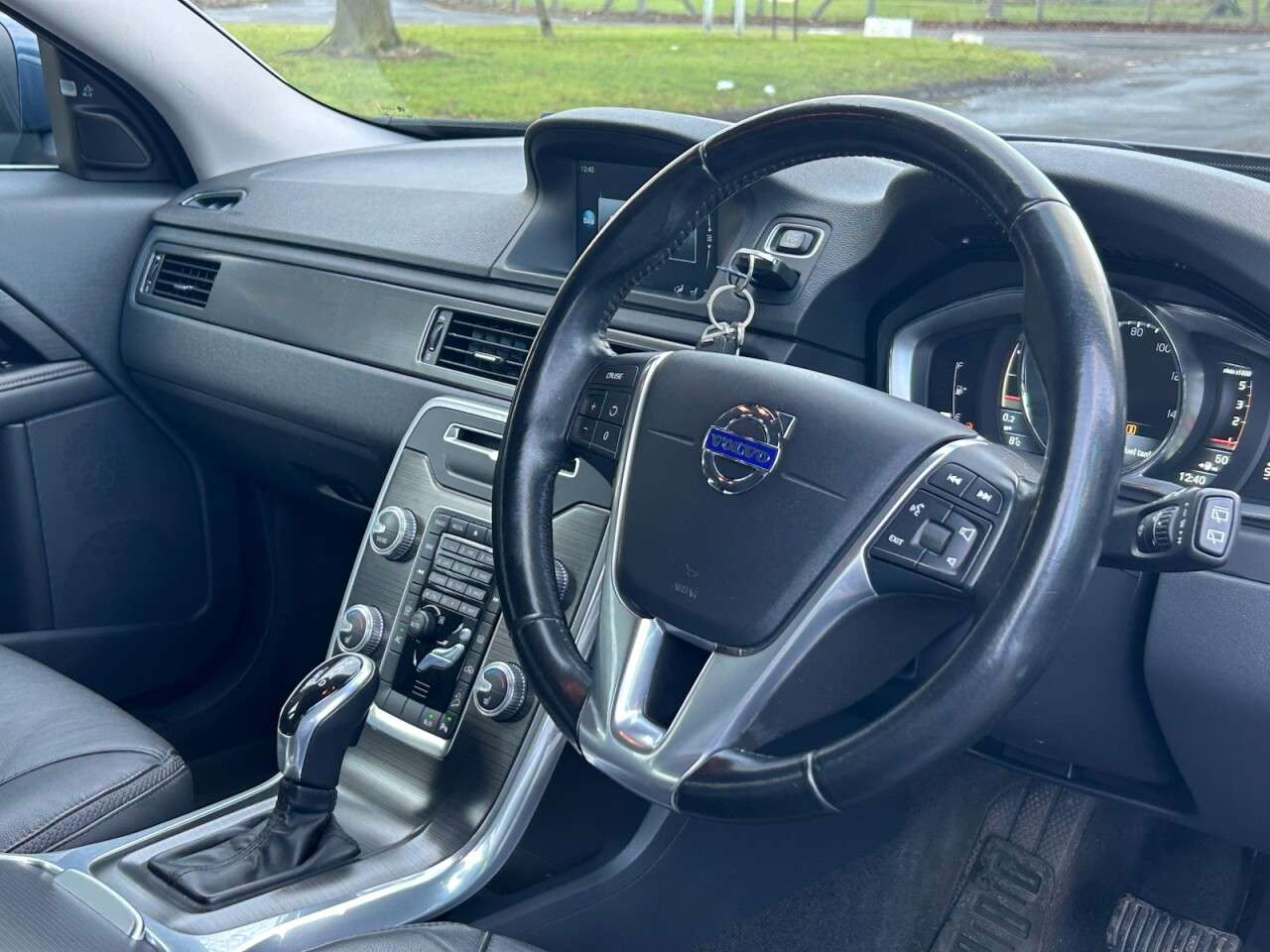 2014 VOLVO XC70 2014 VOLVO XC70