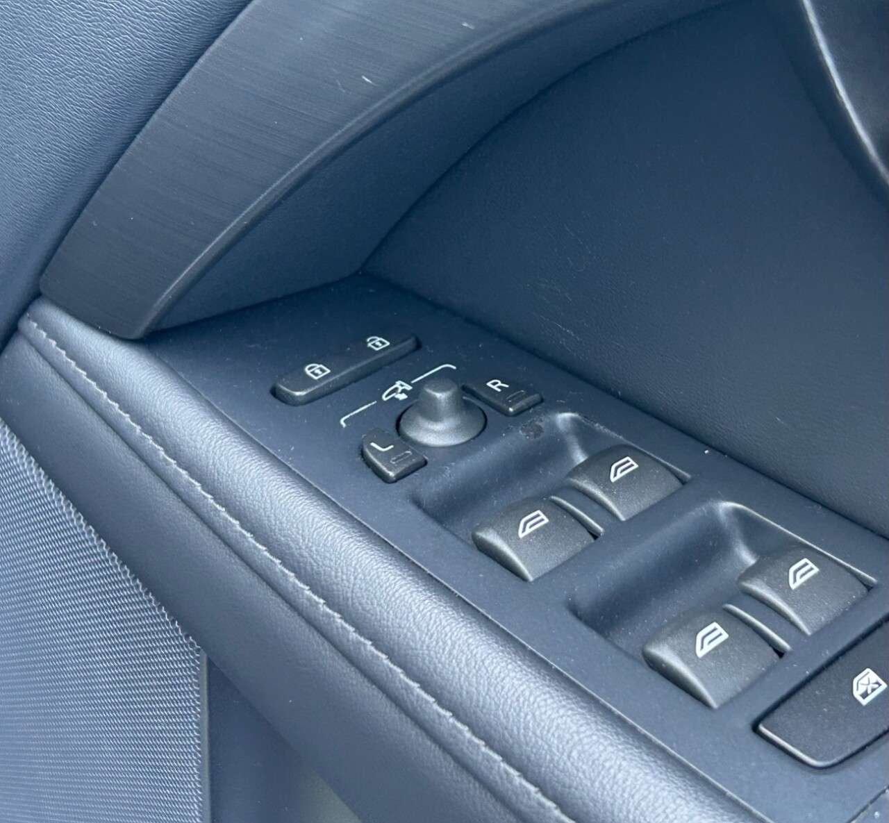 2014 VOLVO XC70 2014 VOLVO XC70