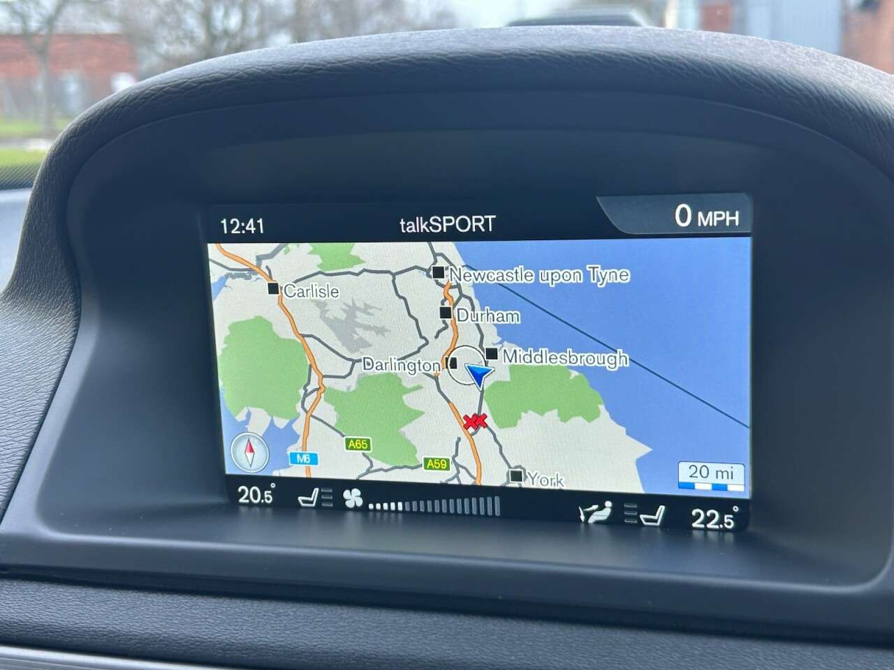 2014 VOLVO XC70 2014 VOLVO XC70