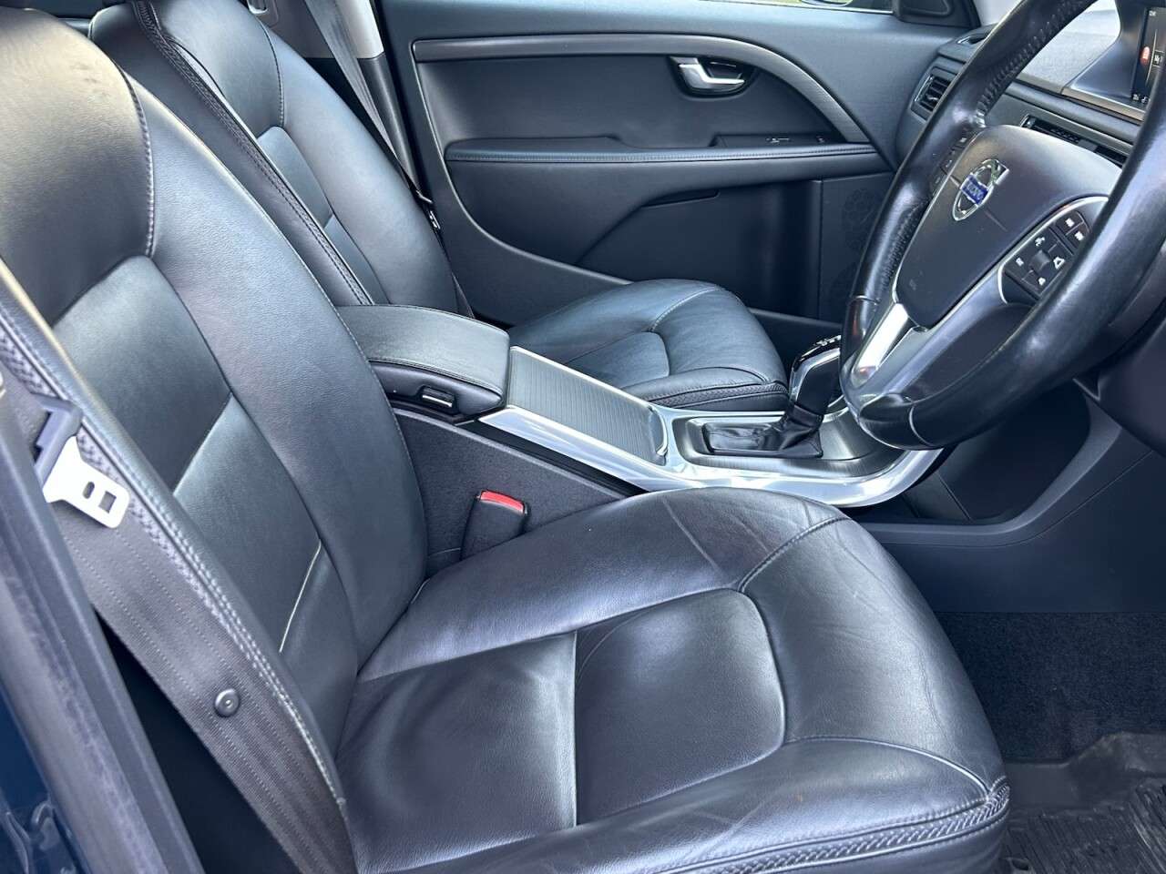 2014 VOLVO XC70 2014 VOLVO XC70