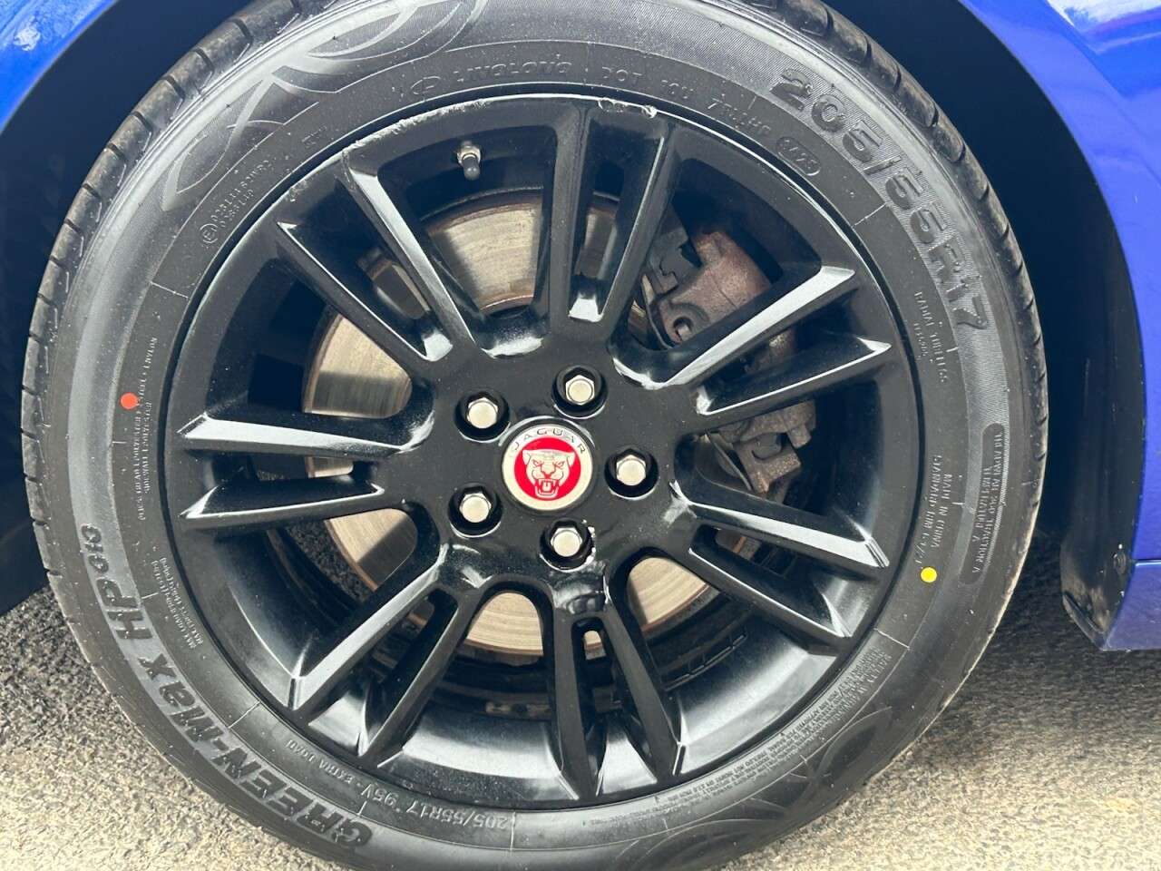 2017 JAGUAR XE 2017 JAGUAR XE