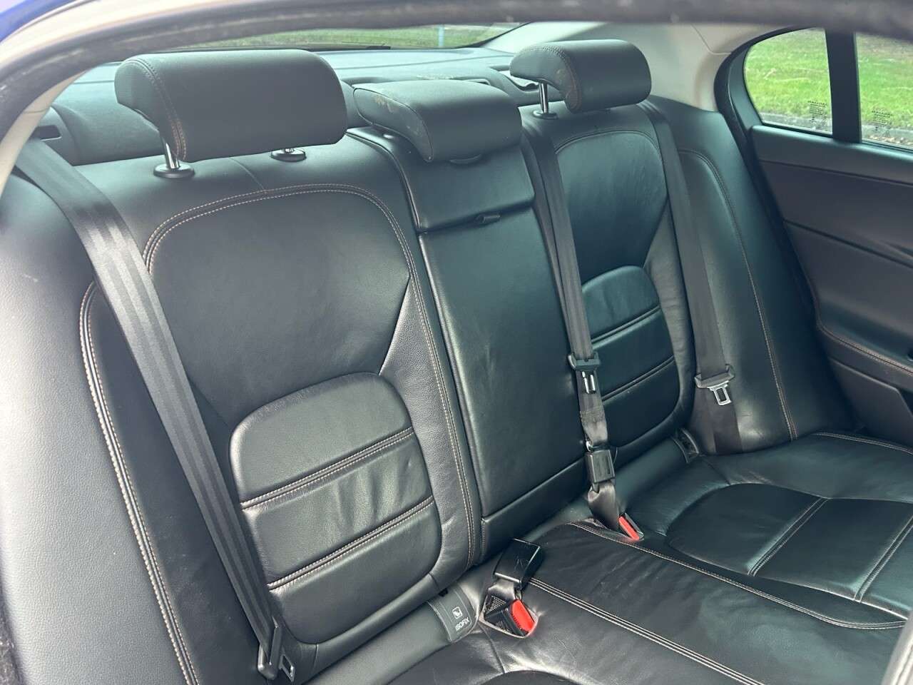 2017 JAGUAR XE 2017 JAGUAR XE