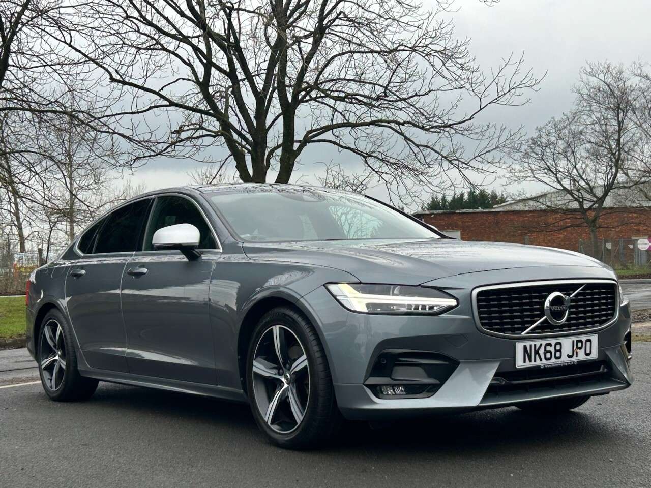 2018 VOLVO S90 2018 VOLVO S90