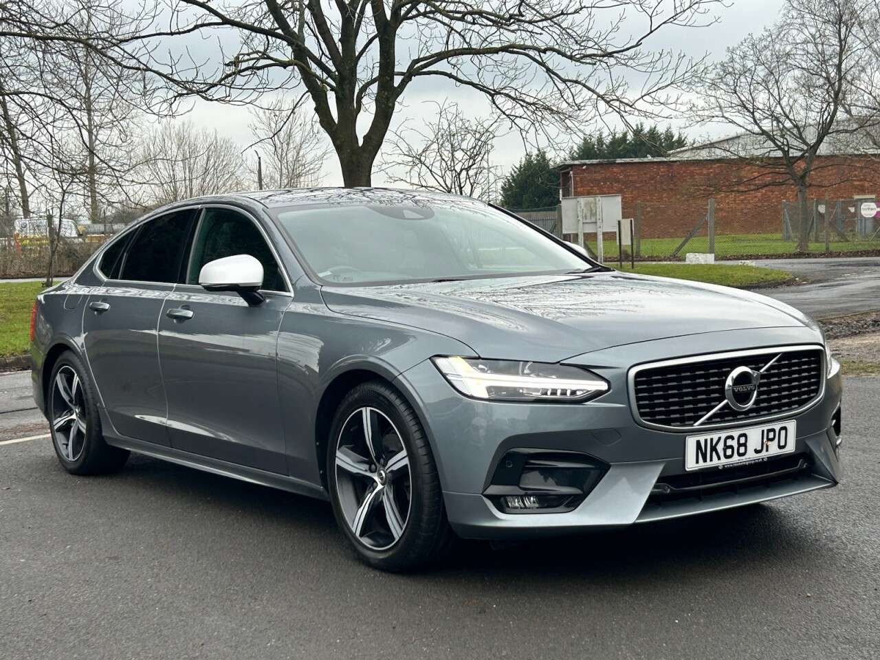 2018 VOLVO S90 2018 VOLVO S90