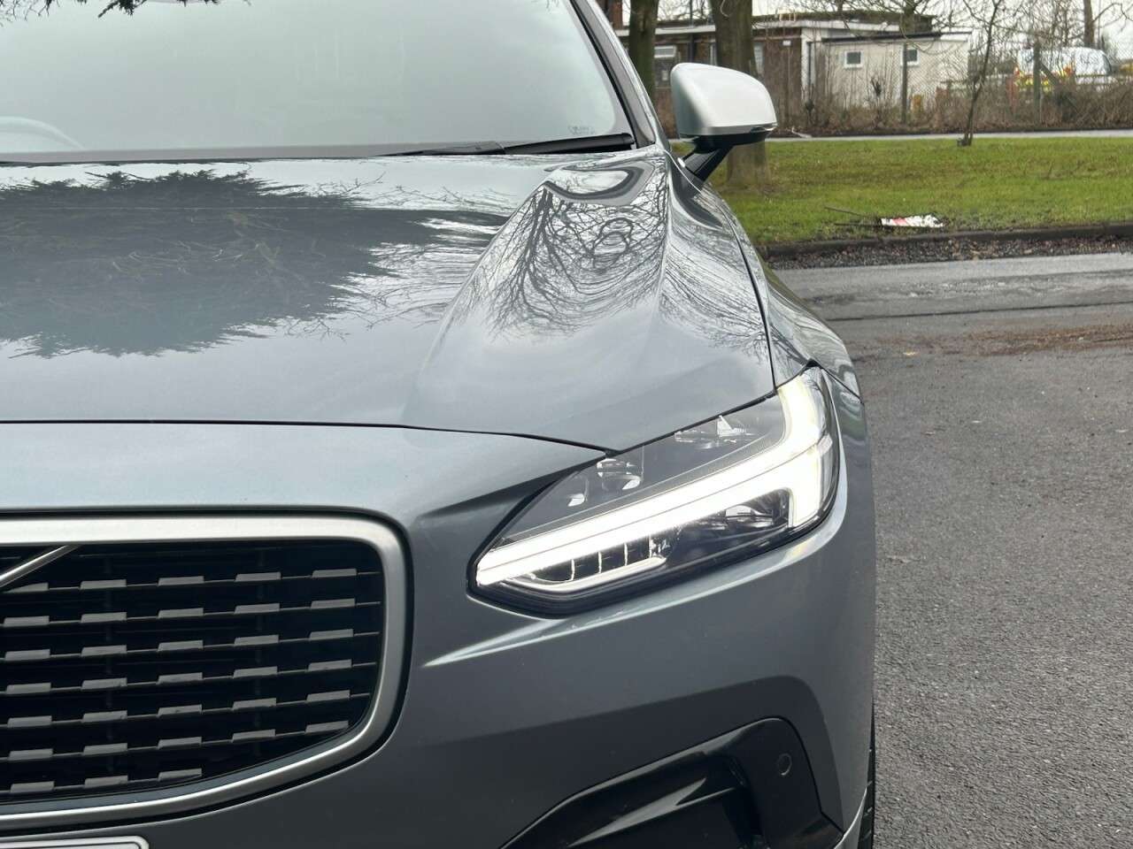 2018 VOLVO S90 2018 VOLVO S90