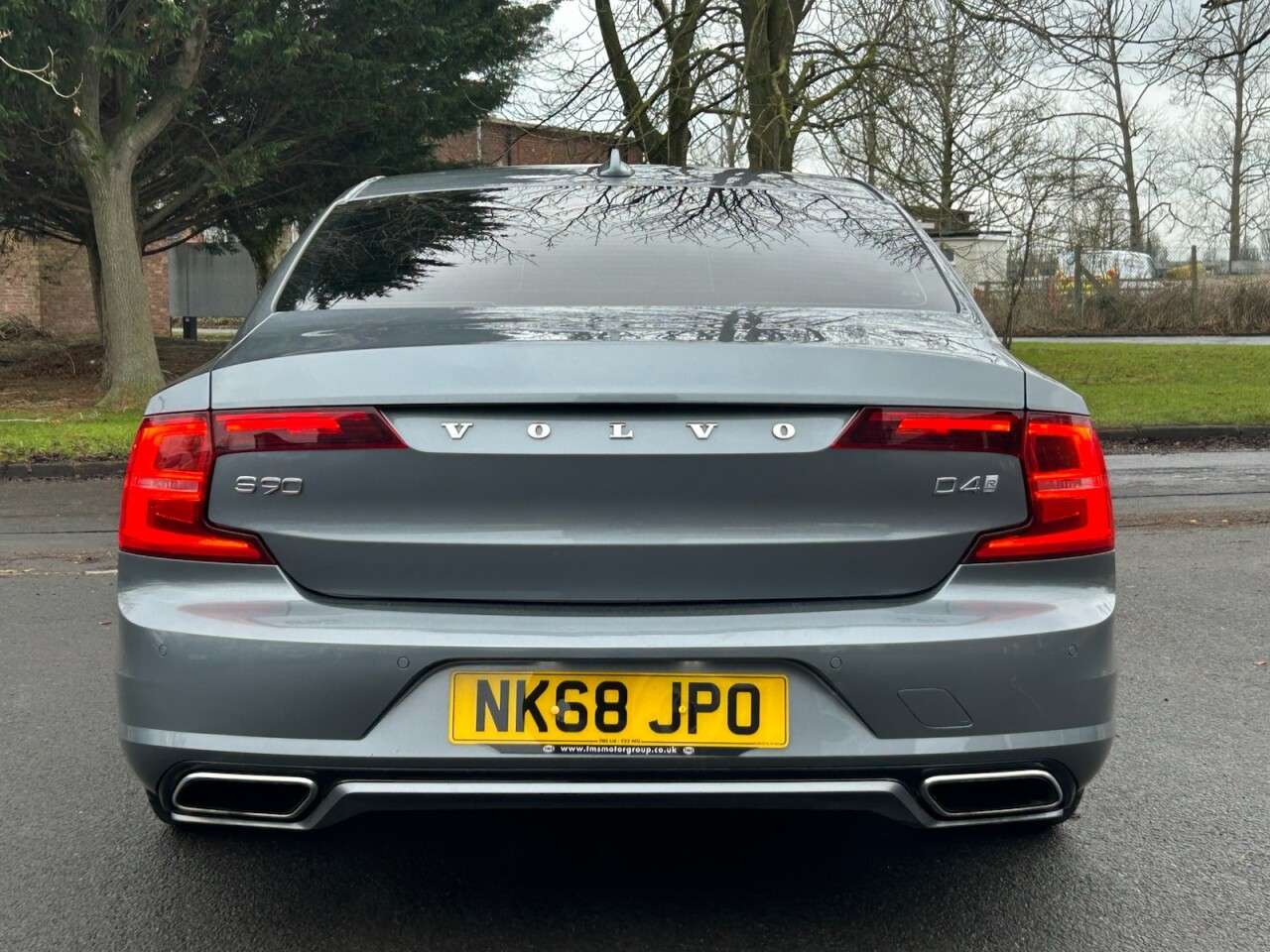 2018 VOLVO S90 2018 VOLVO S90