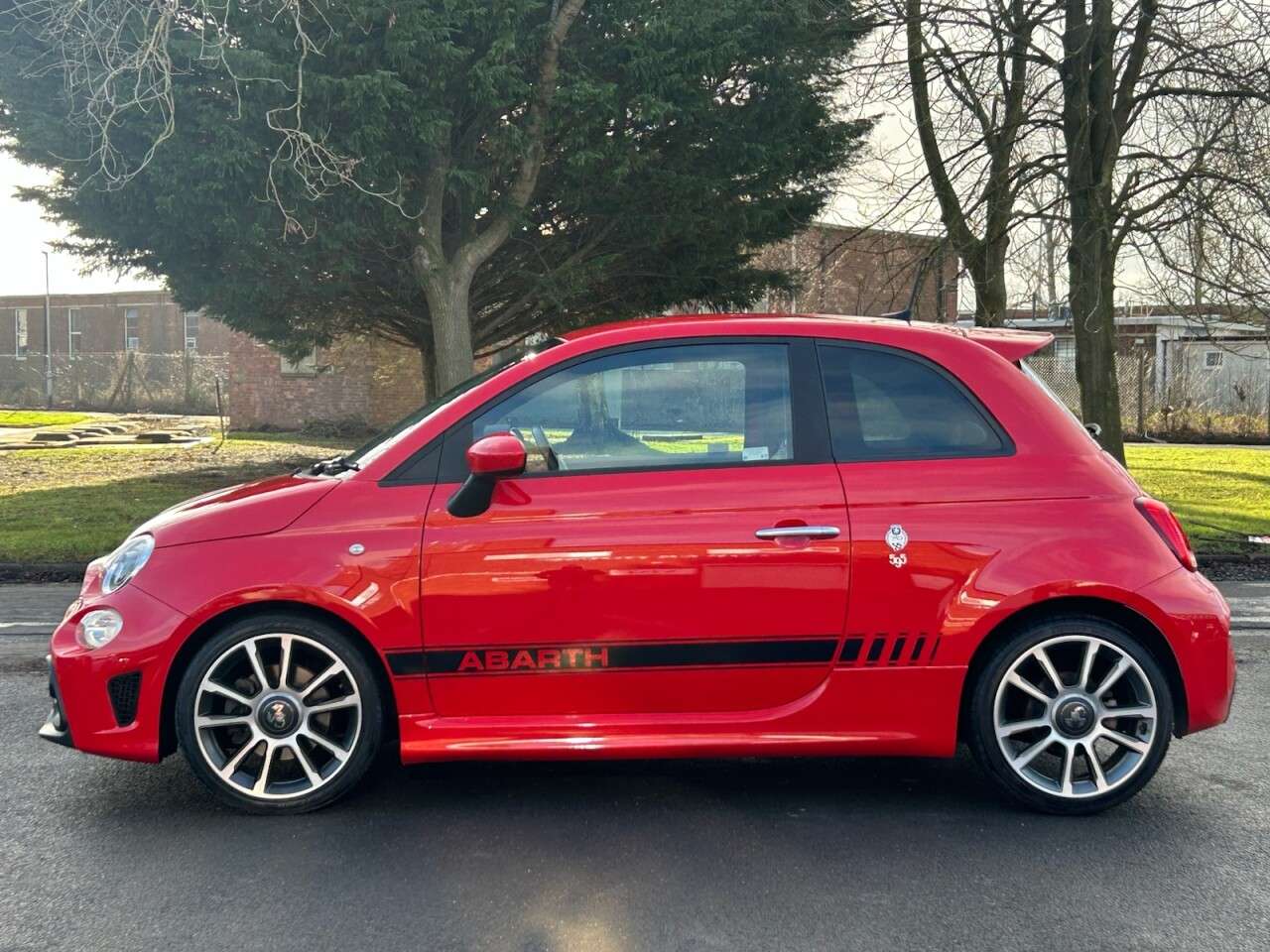 2019 ABARTH 595 2019 ABARTH 595