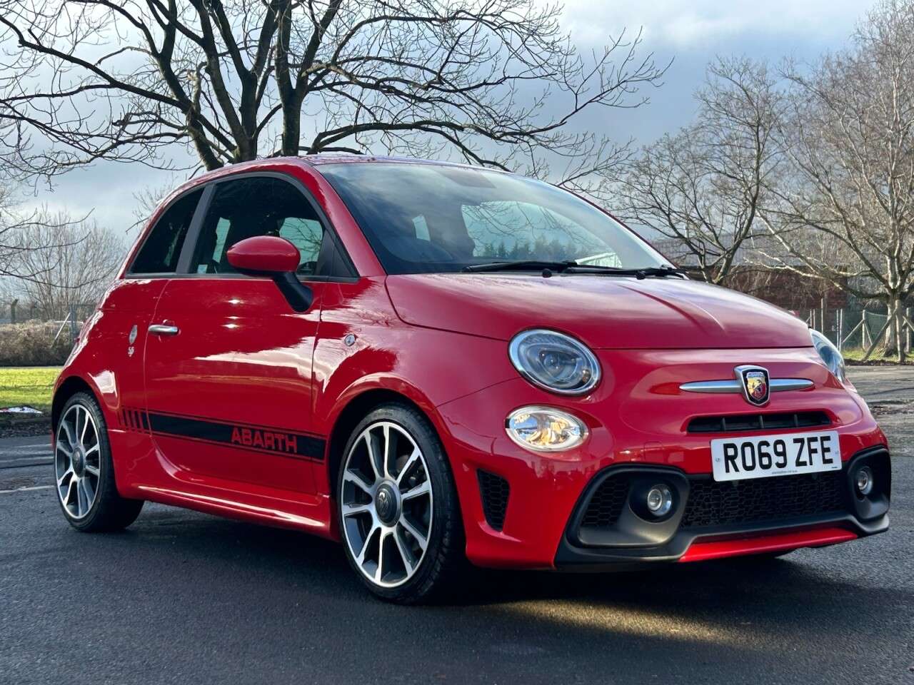 2019 ABARTH 595 2019 ABARTH 595