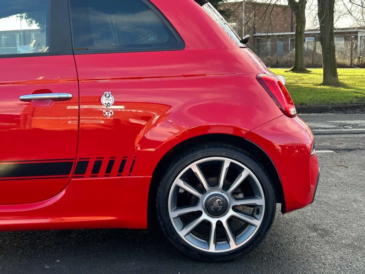 2019 ABARTH 595 2019 ABARTH 595
