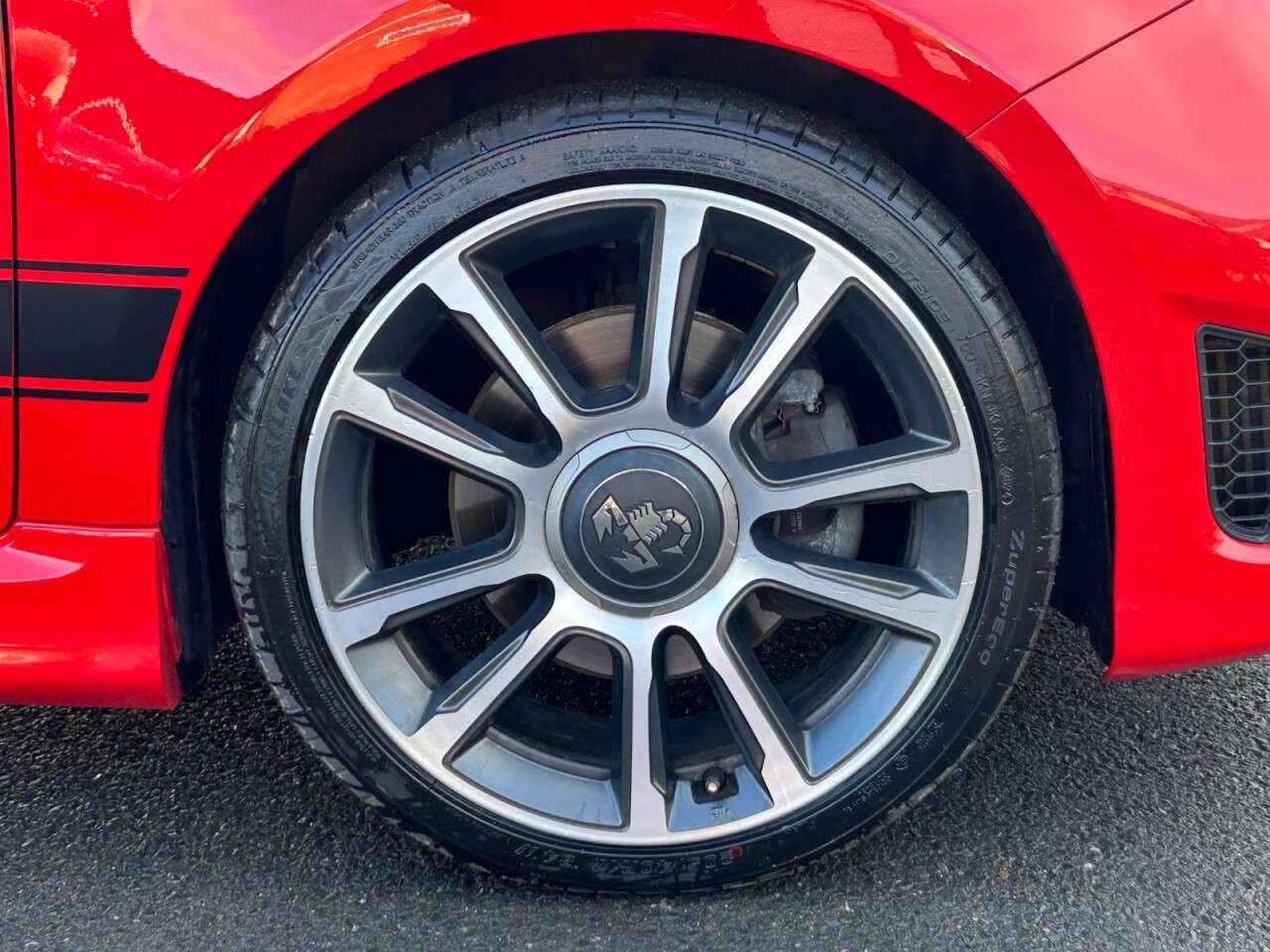 2019 ABARTH 595 2019 ABARTH 595