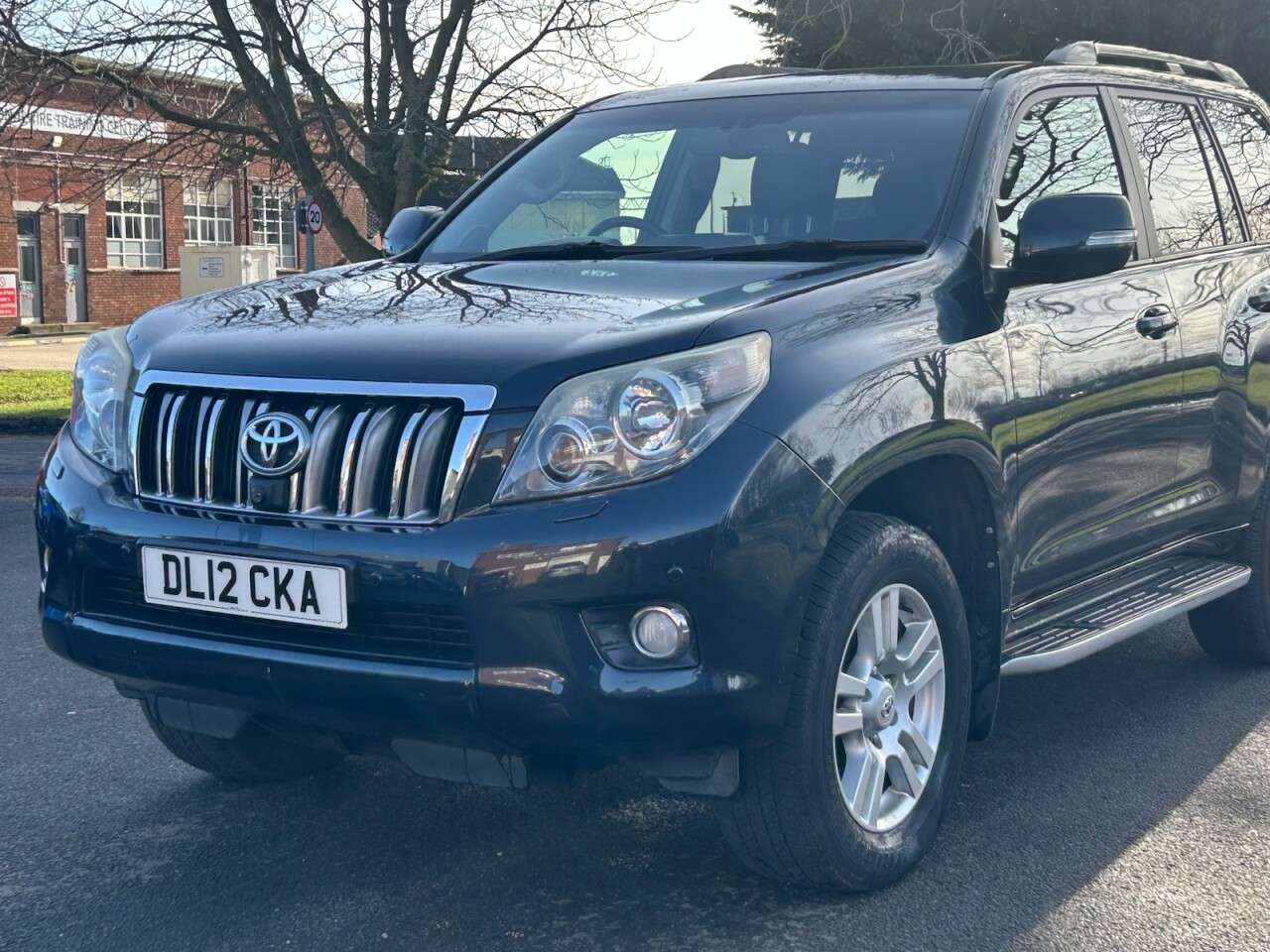 2012 TOYOTA LAND CRUISER 2012 TOYOTA LAND CRUISER