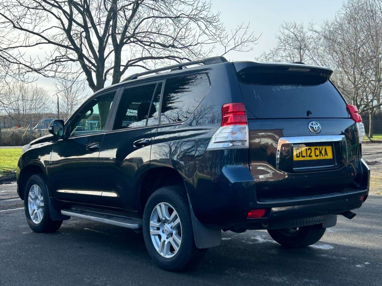 2012 TOYOTA LAND CRUISER 2012 TOYOTA LAND CRUISER