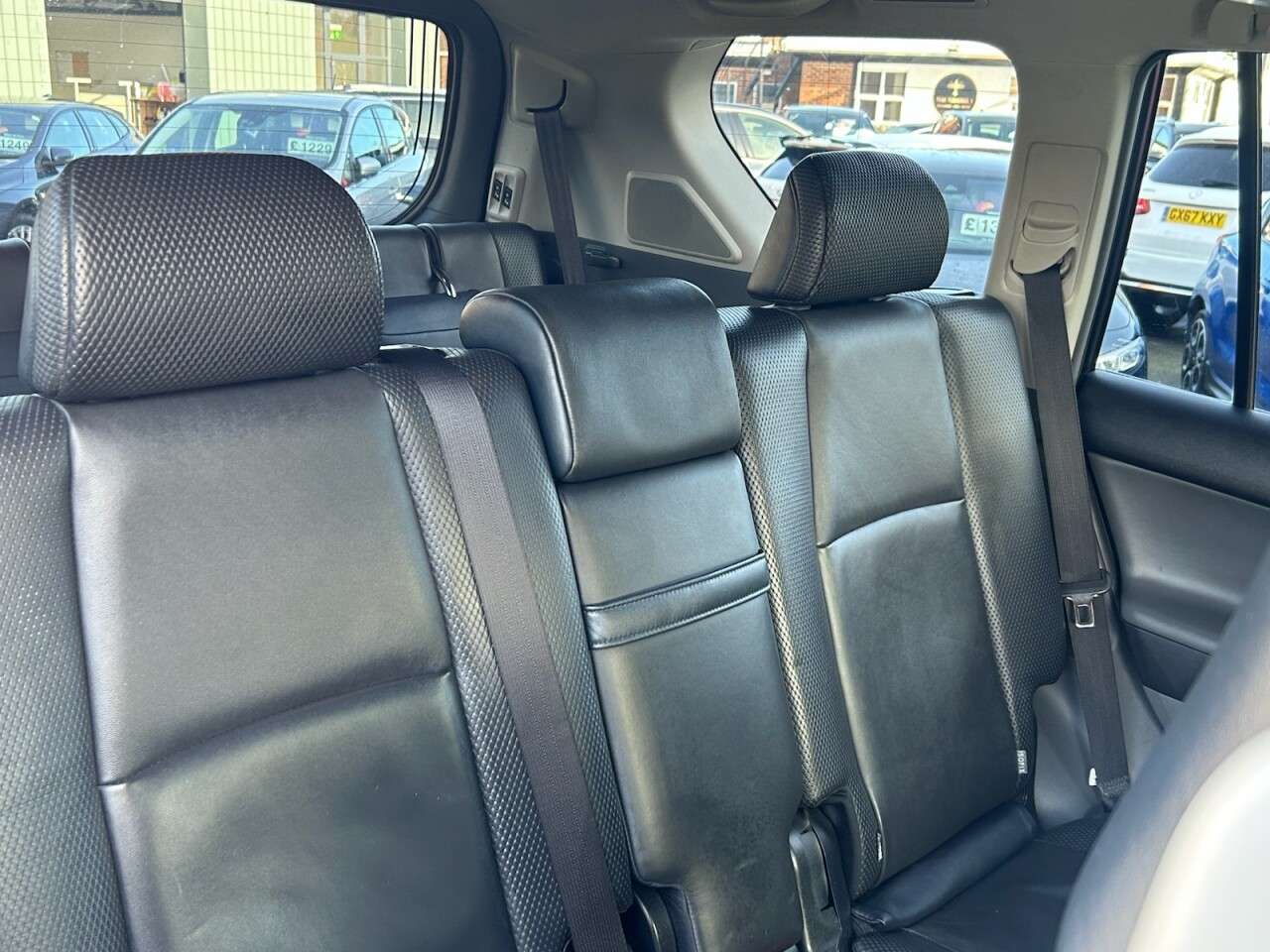 2012 TOYOTA LAND CRUISER 2012 TOYOTA LAND CRUISER