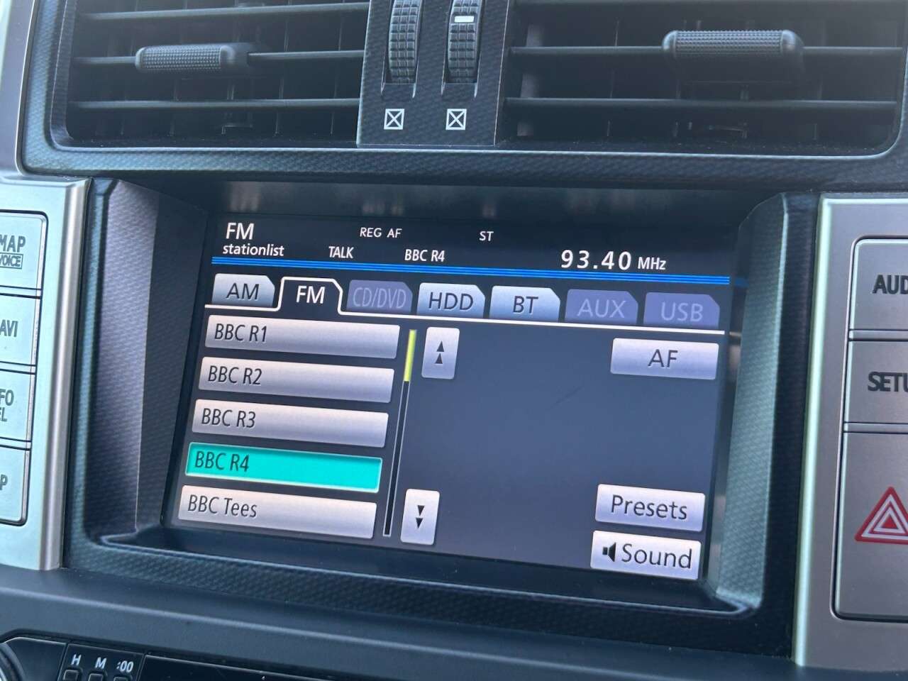 2012 TOYOTA LAND CRUISER 2012 TOYOTA LAND CRUISER