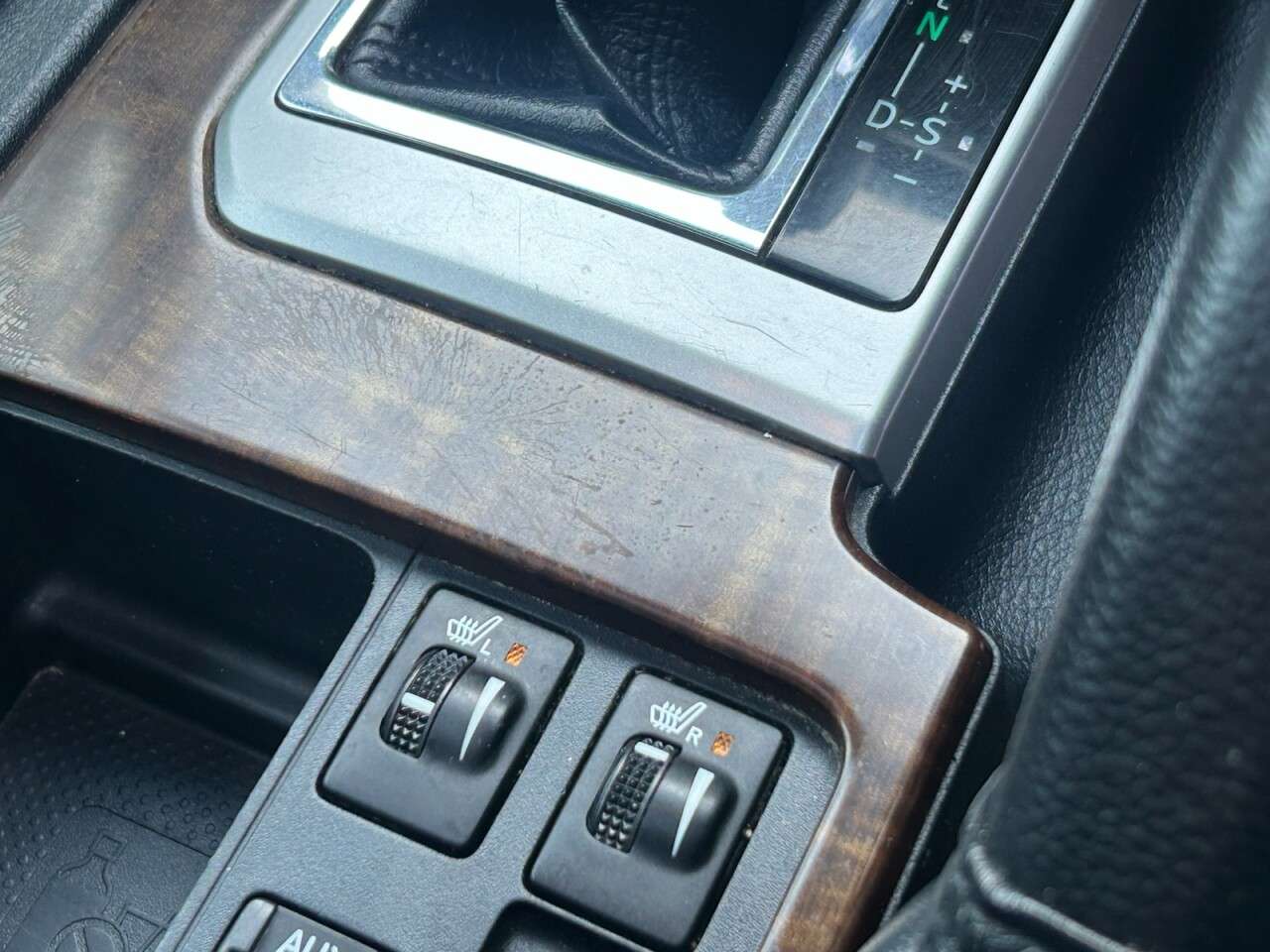 2012 TOYOTA LAND CRUISER 2012 TOYOTA LAND CRUISER