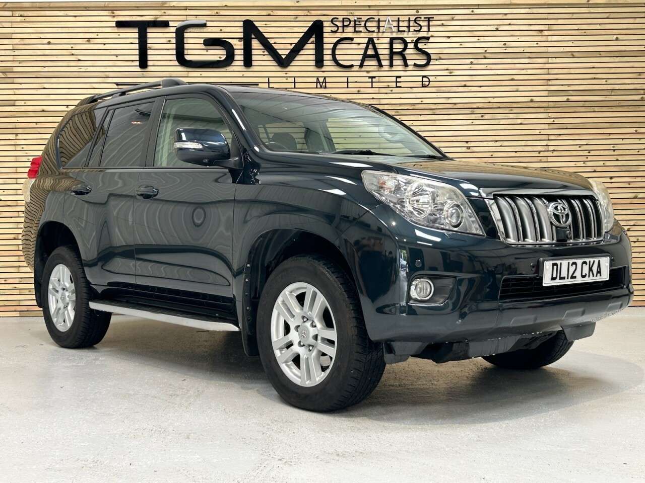 2012 TOYOTA LAND CRUISER 2012 TOYOTA LAND CRUISER