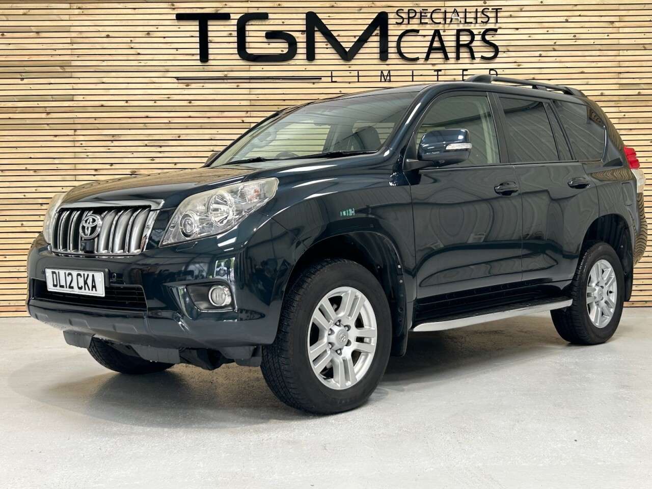 2012 TOYOTA LAND CRUISER 2012 TOYOTA LAND CRUISER